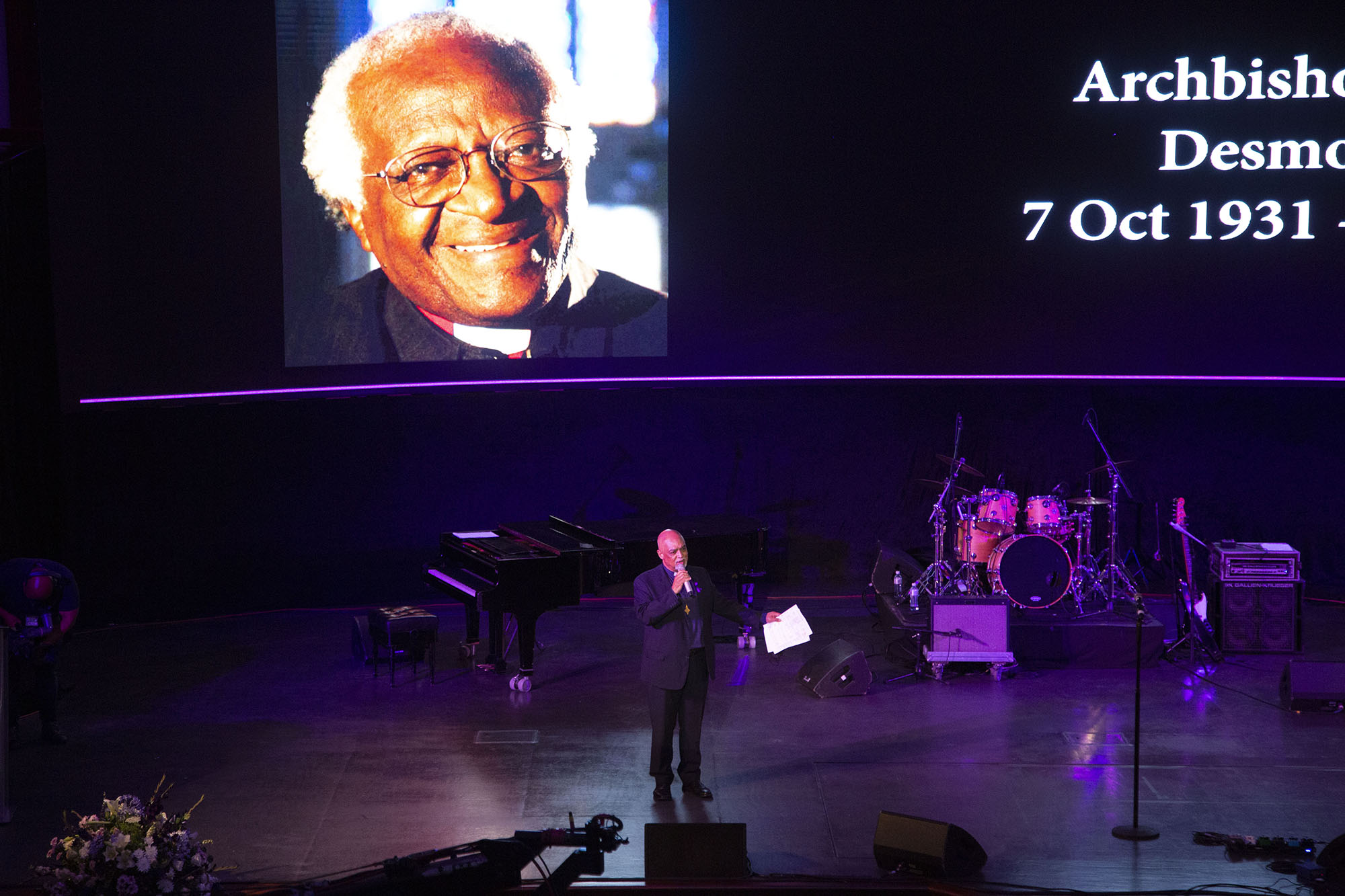 City of Cape Town celebrates the Arch's life with a musical and interfaith tribute