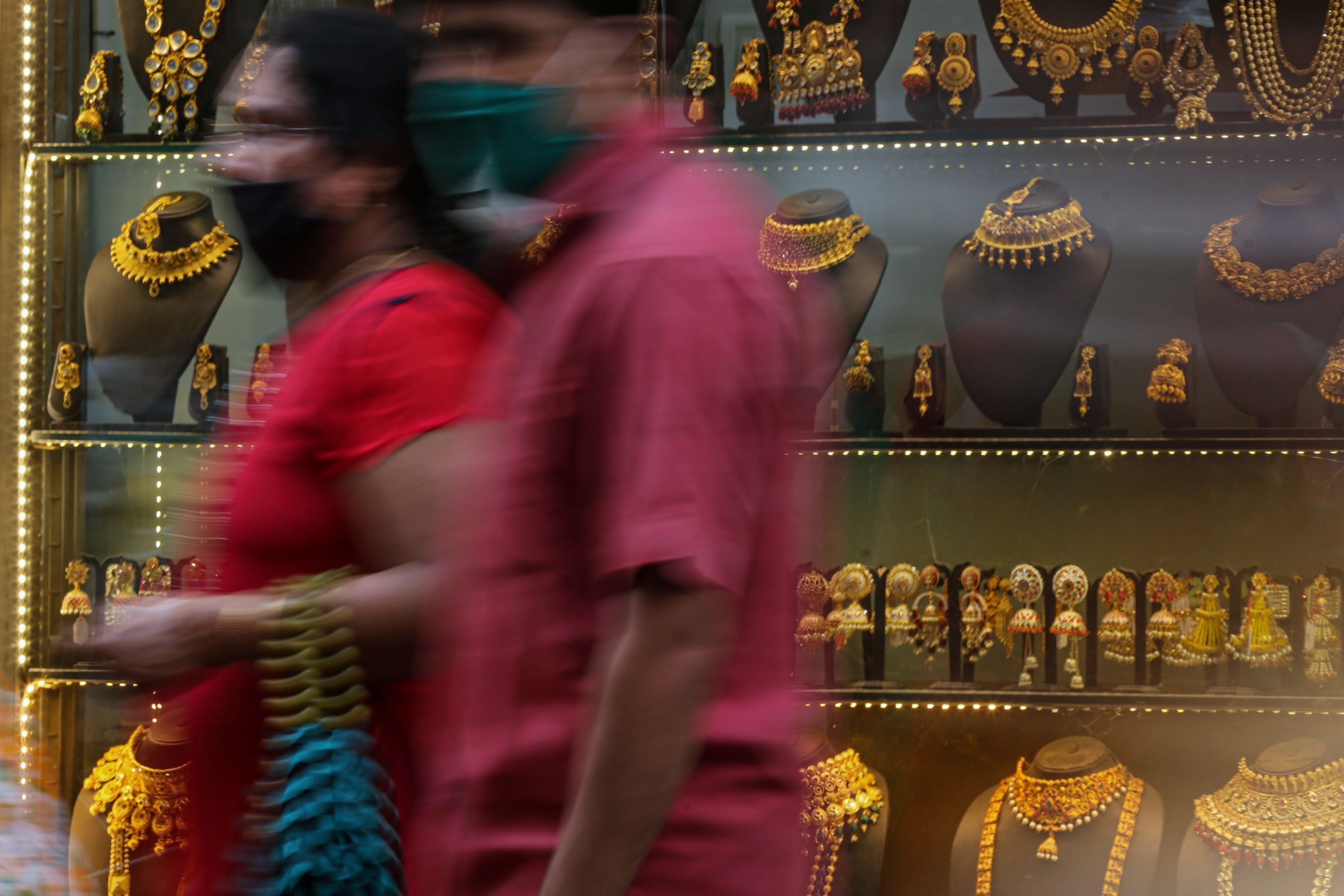 Festive Cheer Lights Up India's Gold Sales on Biggest Buying Day
