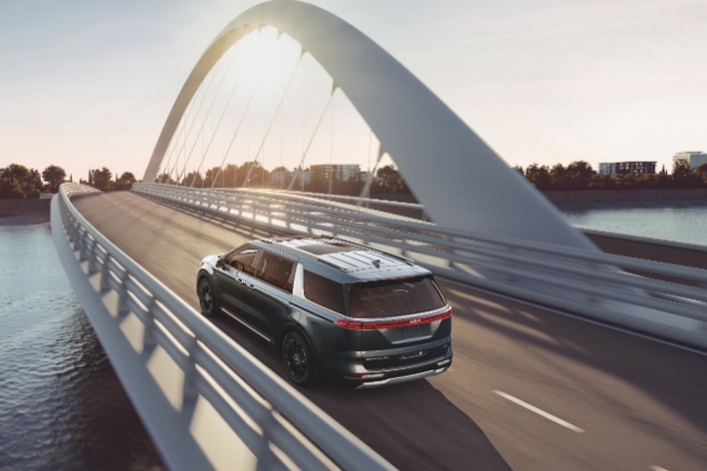 Does the Kia Carnival represent a return to fashion for the long-forgotten MPV?