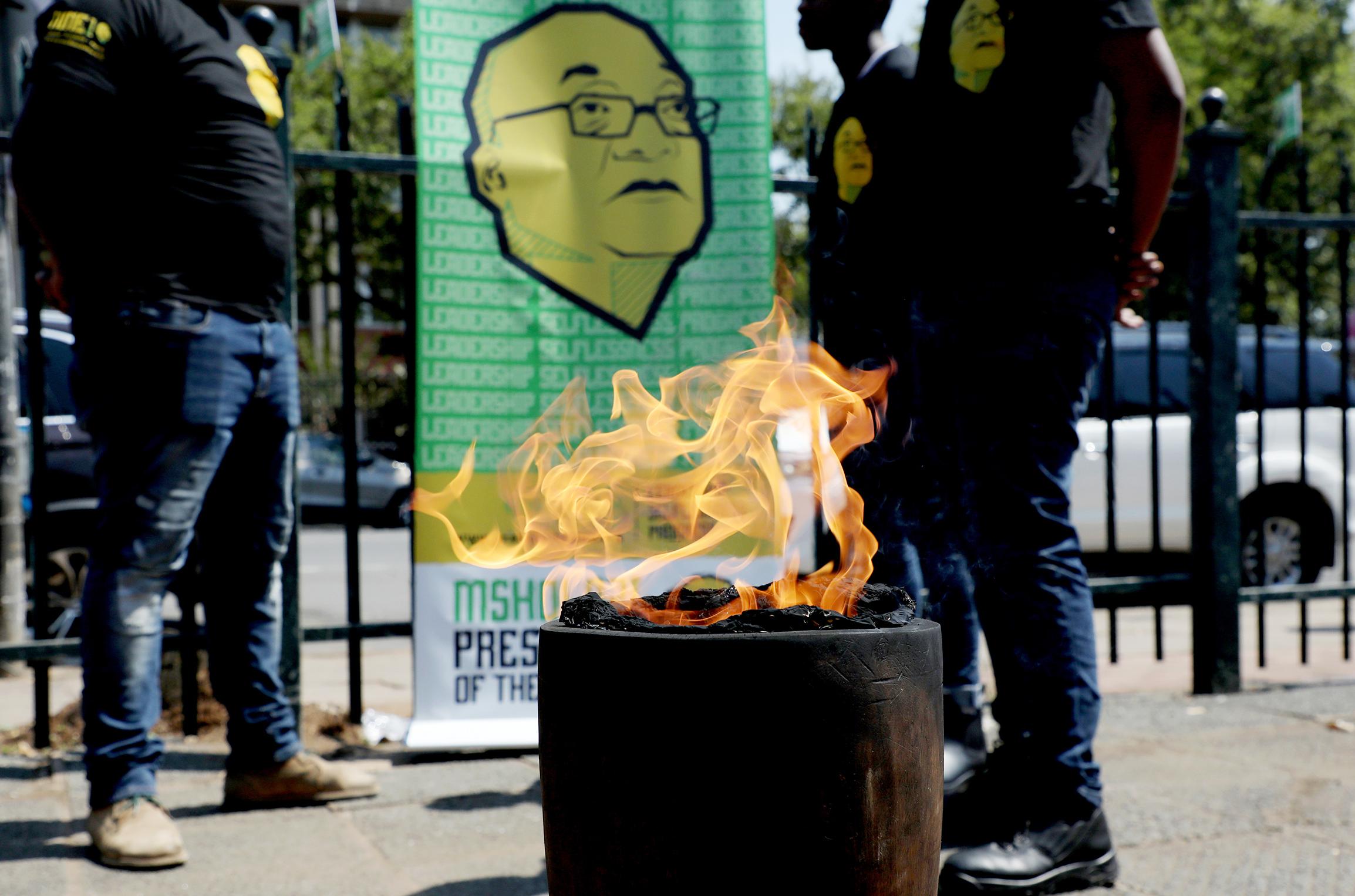 It's back to all-systems-go for graft trial after judge dismisses Jacob Zuma's 'frivolous' bid to recuse Billy Downer