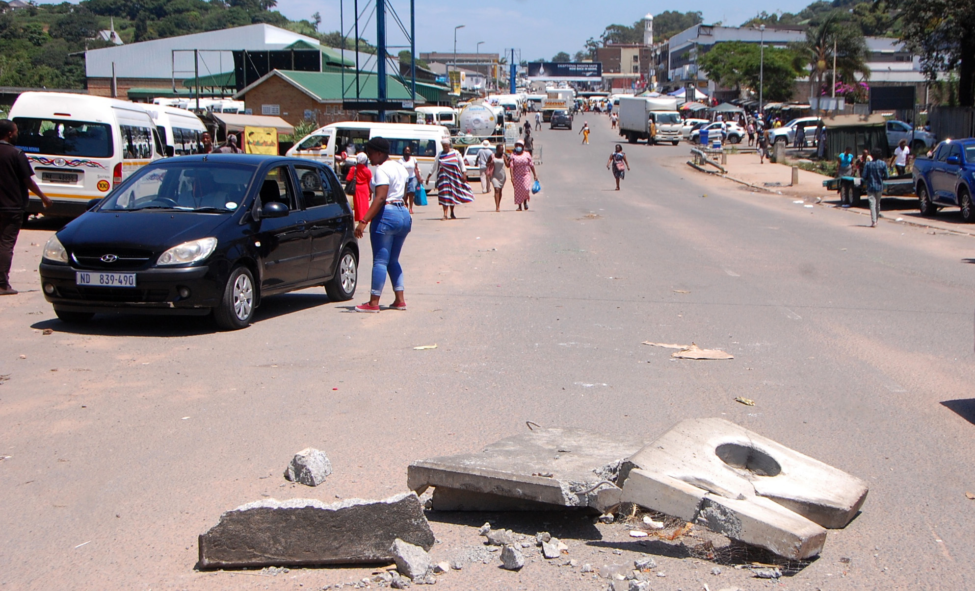Residents on KZN’s South Coast increasingly desperate while taps stay dry