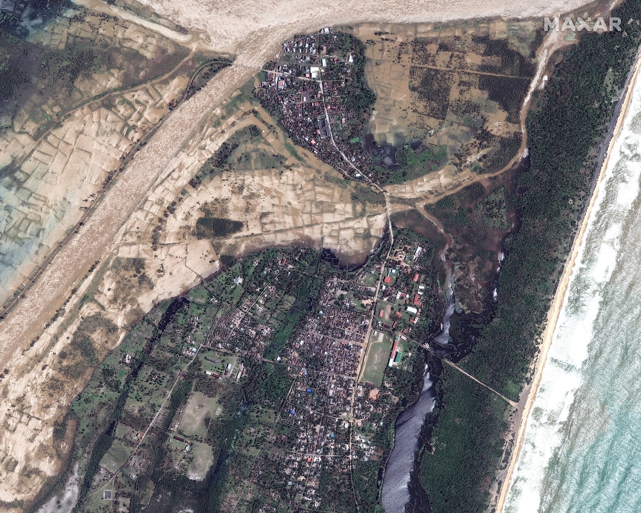 Floodings and damages following cyclone Batsirai in Madagascar
