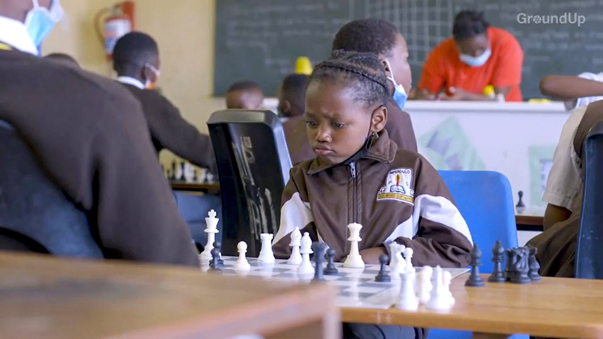 Disabled chess coach hopes to inspire kids from one of Khayelitsha's poorest schools to be a Grandmaster