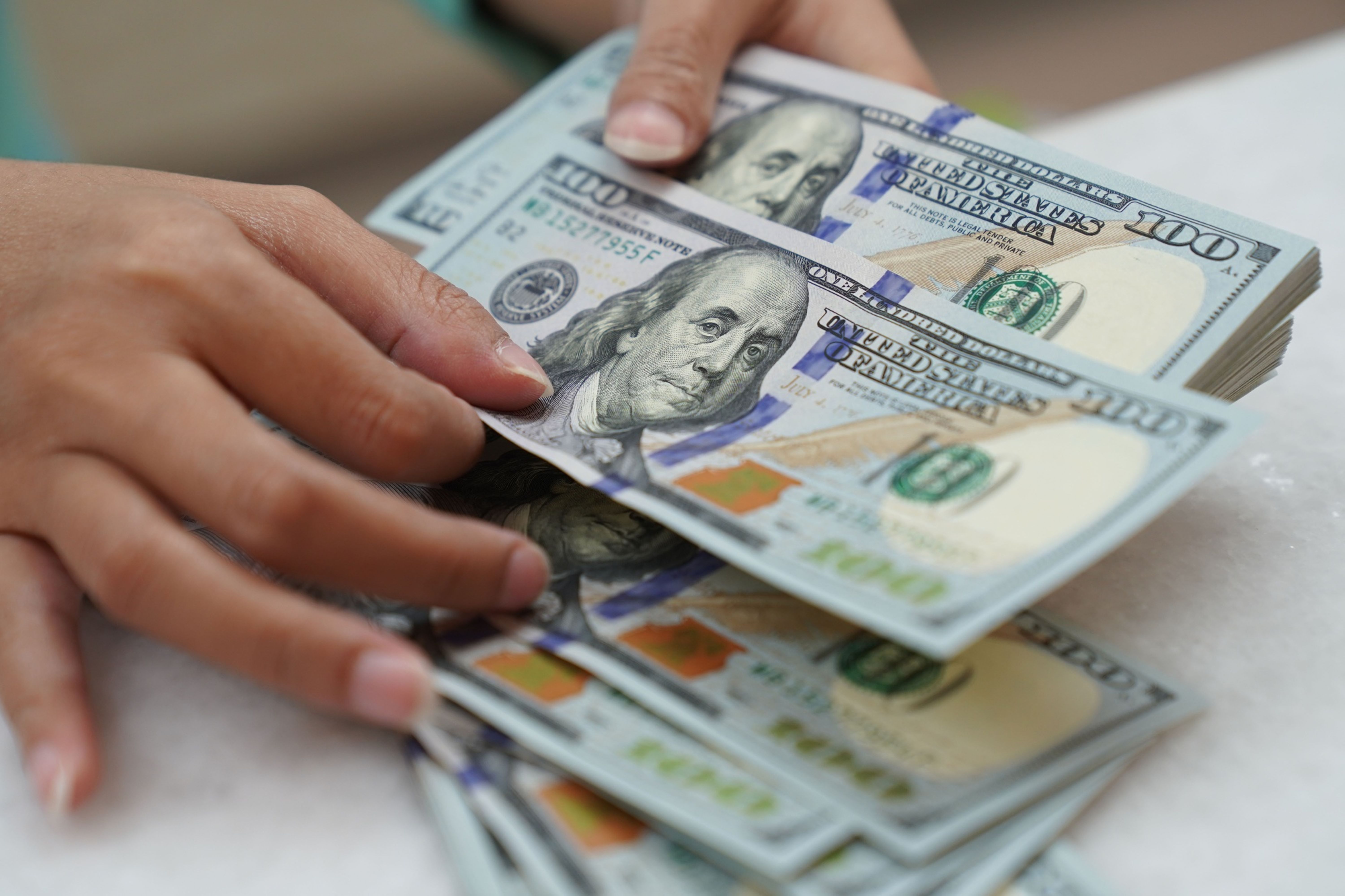 Money Exchange Stores in Jakarta As Dollar Surges Against Other Currencies