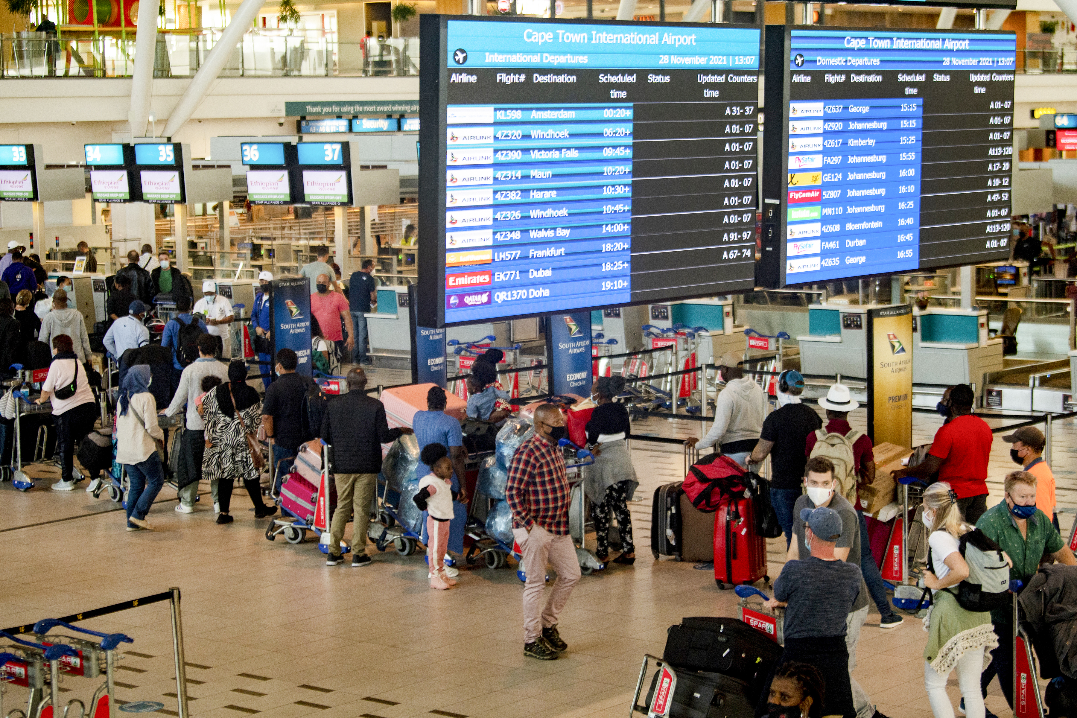 Don’t shoot the messenger of Covid-19 new variants, say SA scientists