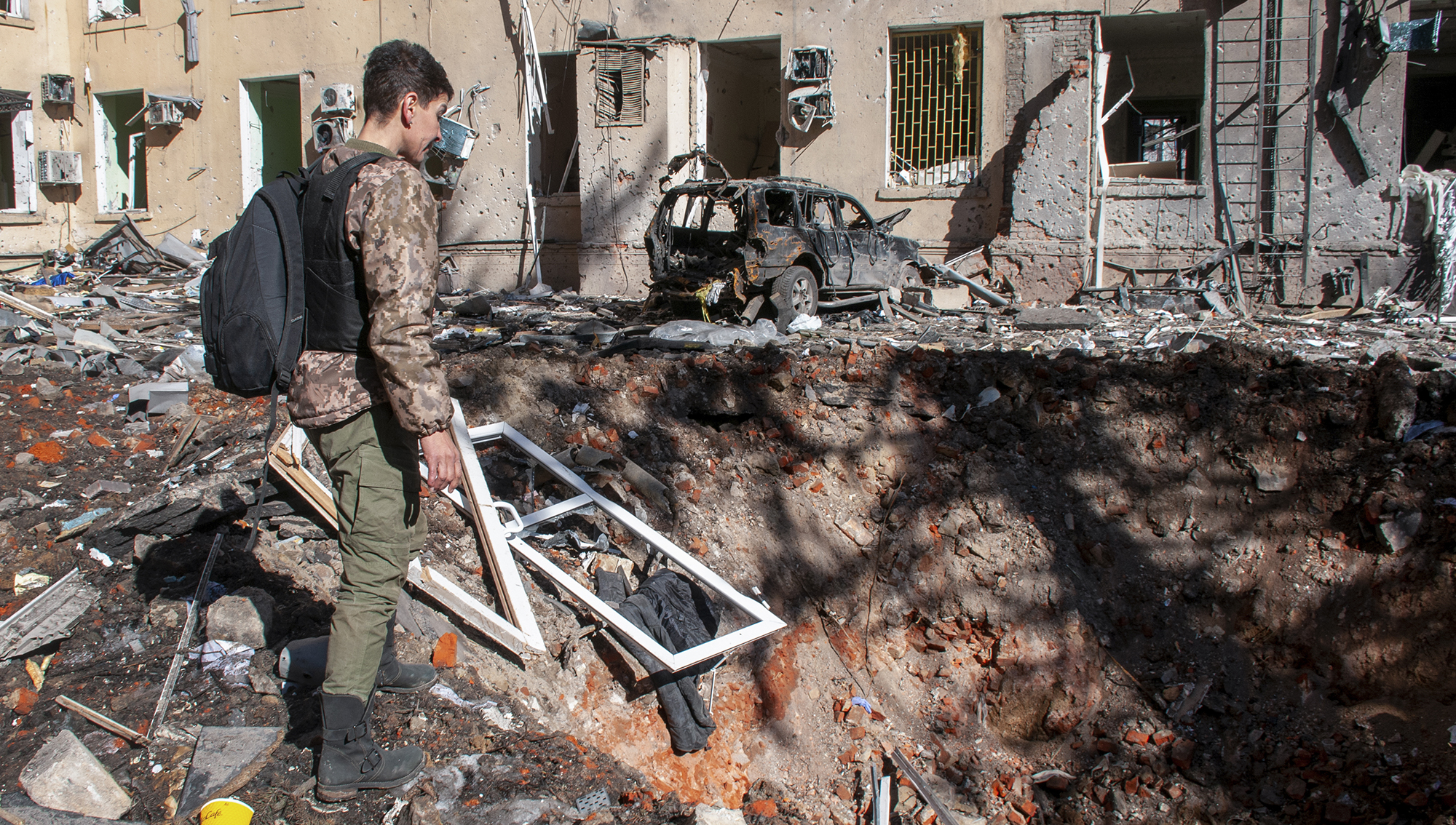 US and allies will impose more sanctions on Russia at EU summit, says Biden aide