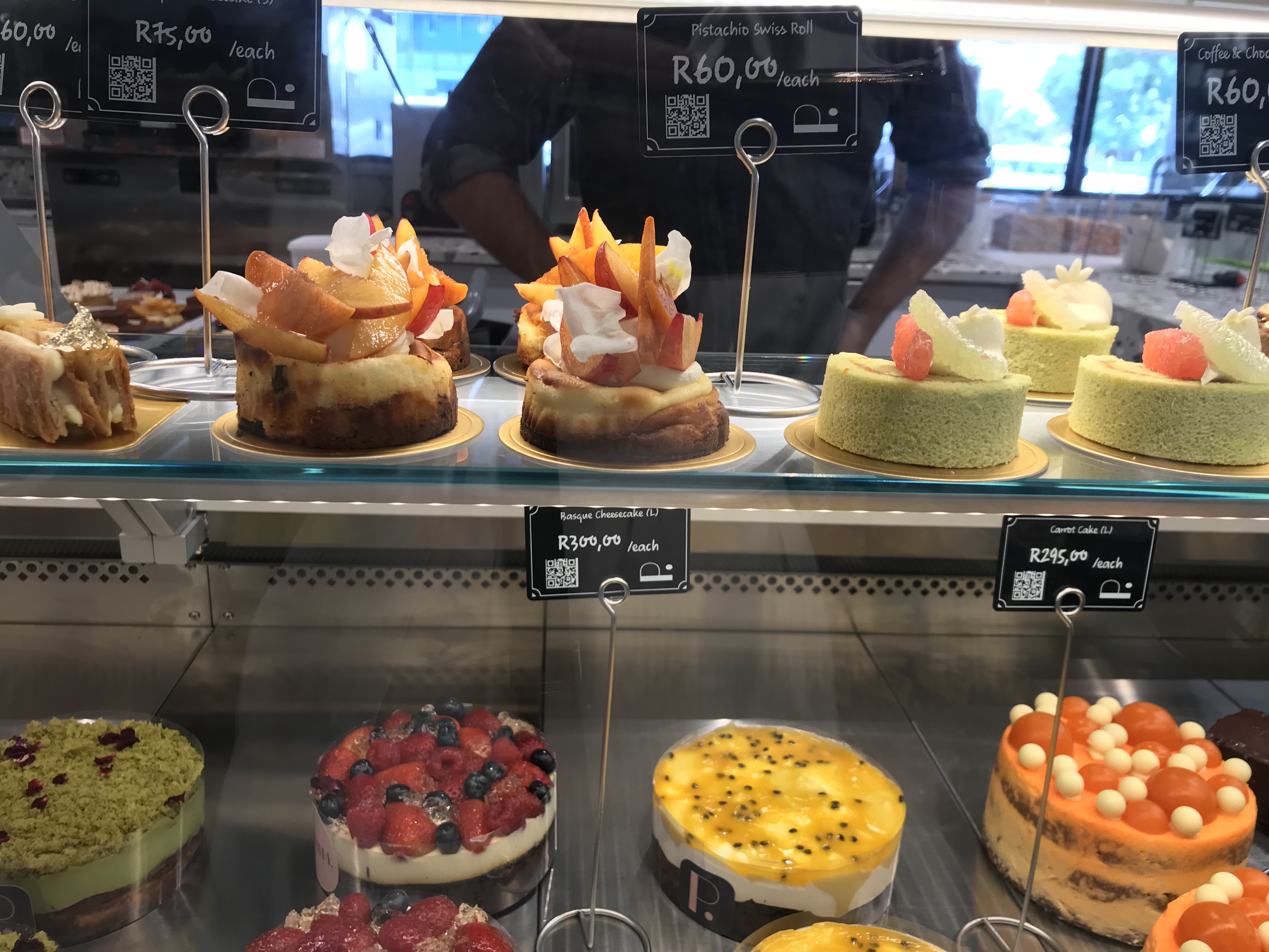 The hybrid Pantry that purrs