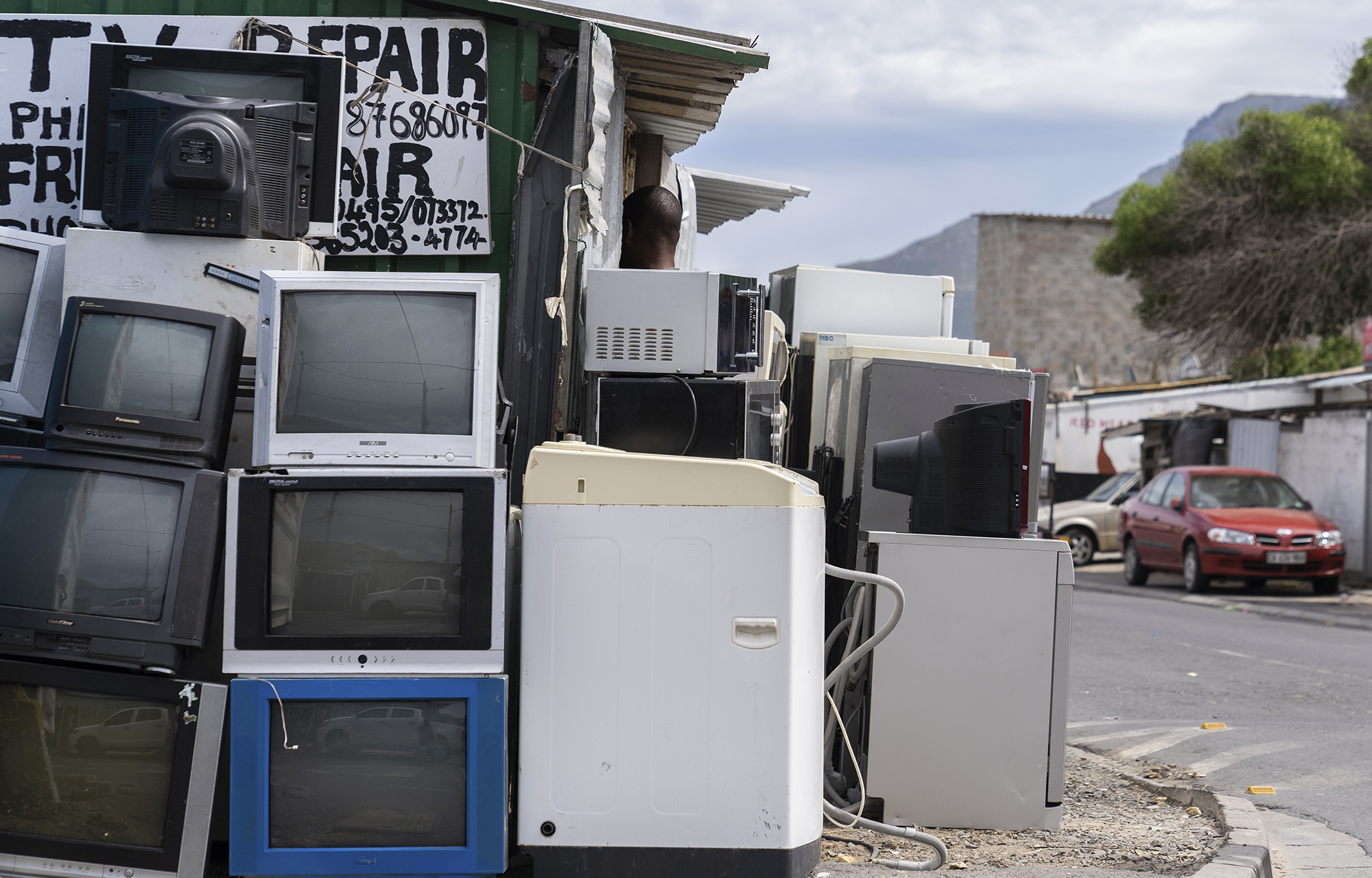 The big analogue TV switch-off is over-hasty and will be a disaster