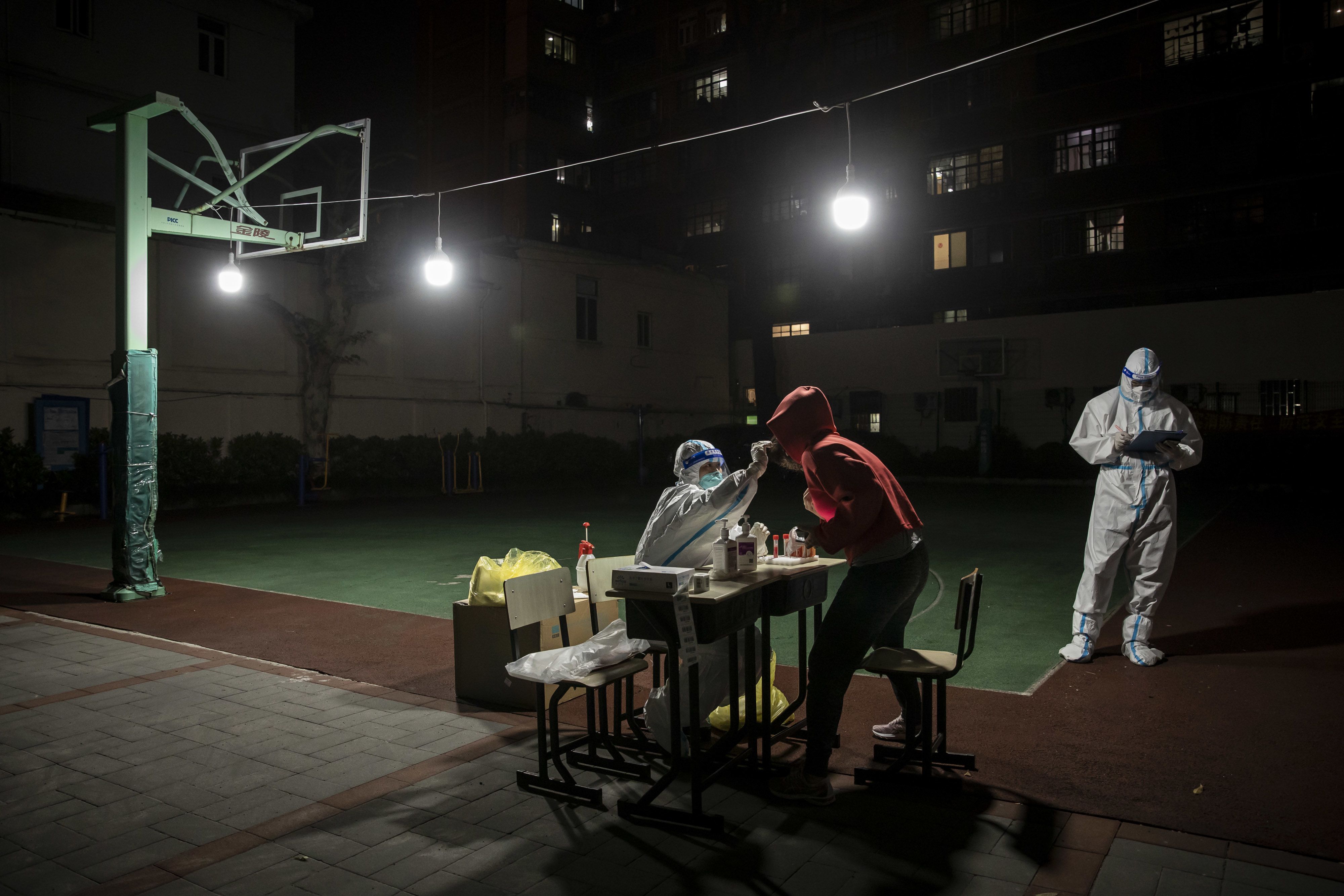 Shanghai Plans More Mass Tests as Covid Cases Rise
