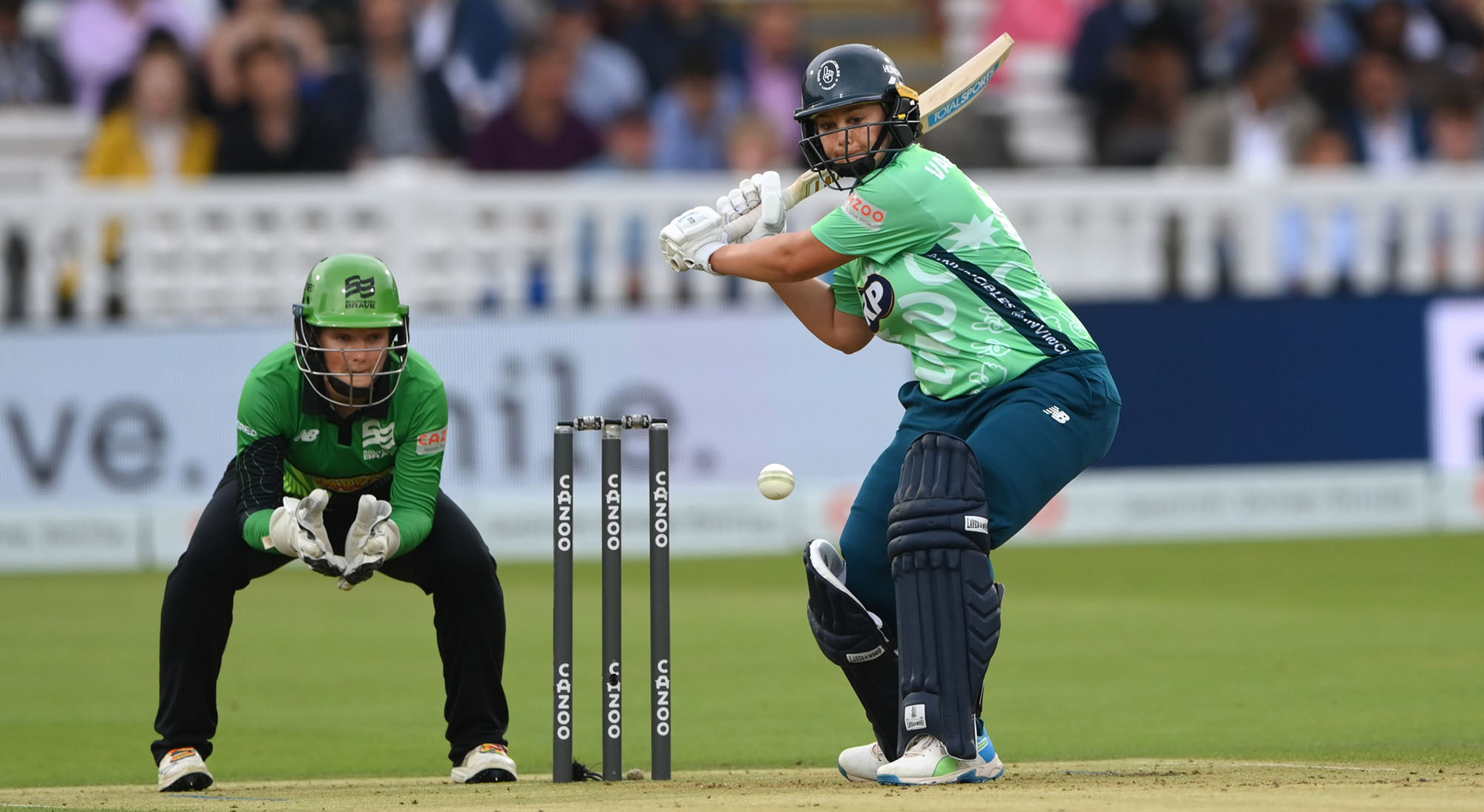 Proteas women stars Van Niekerk and Lee honoured with Wisden awards