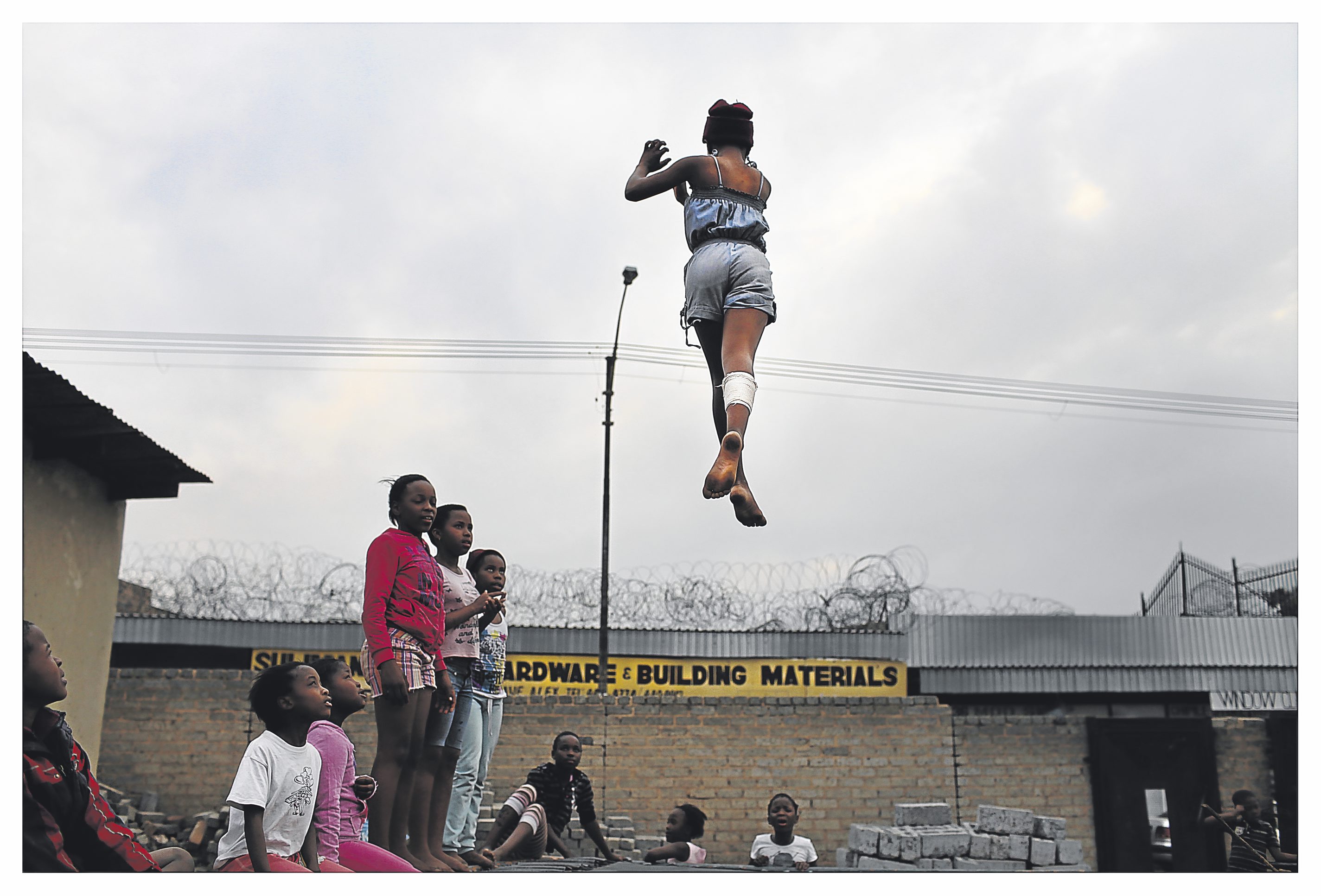 Democratising nature as a place of leisure, rest and play: An urban girl’s eco-feminist discovery