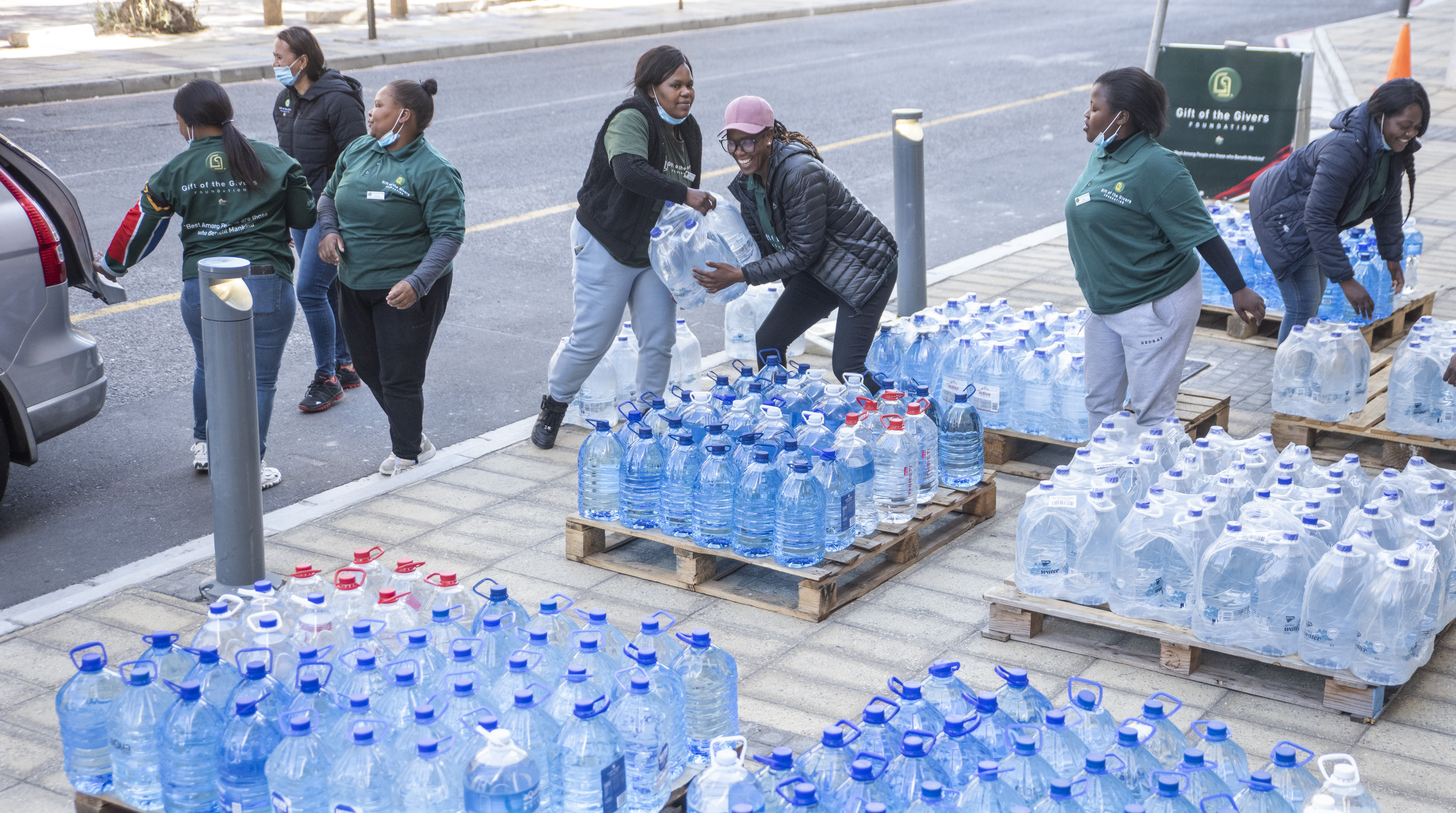 Donations stream in for Gift of the Givers’ KZN water collection drive