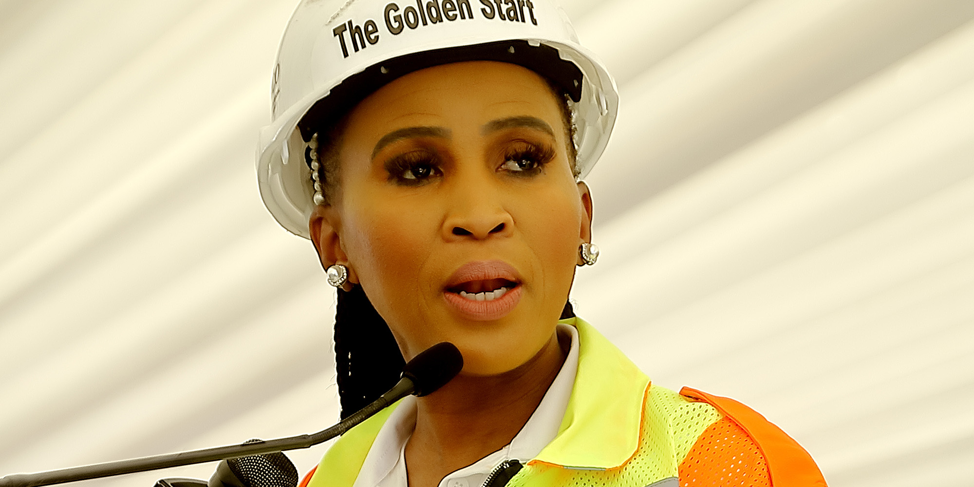 ‘Give me 18 to 36 months’, says Joburg mayor Mpho Phalatse to residents buckling under endless blackouts