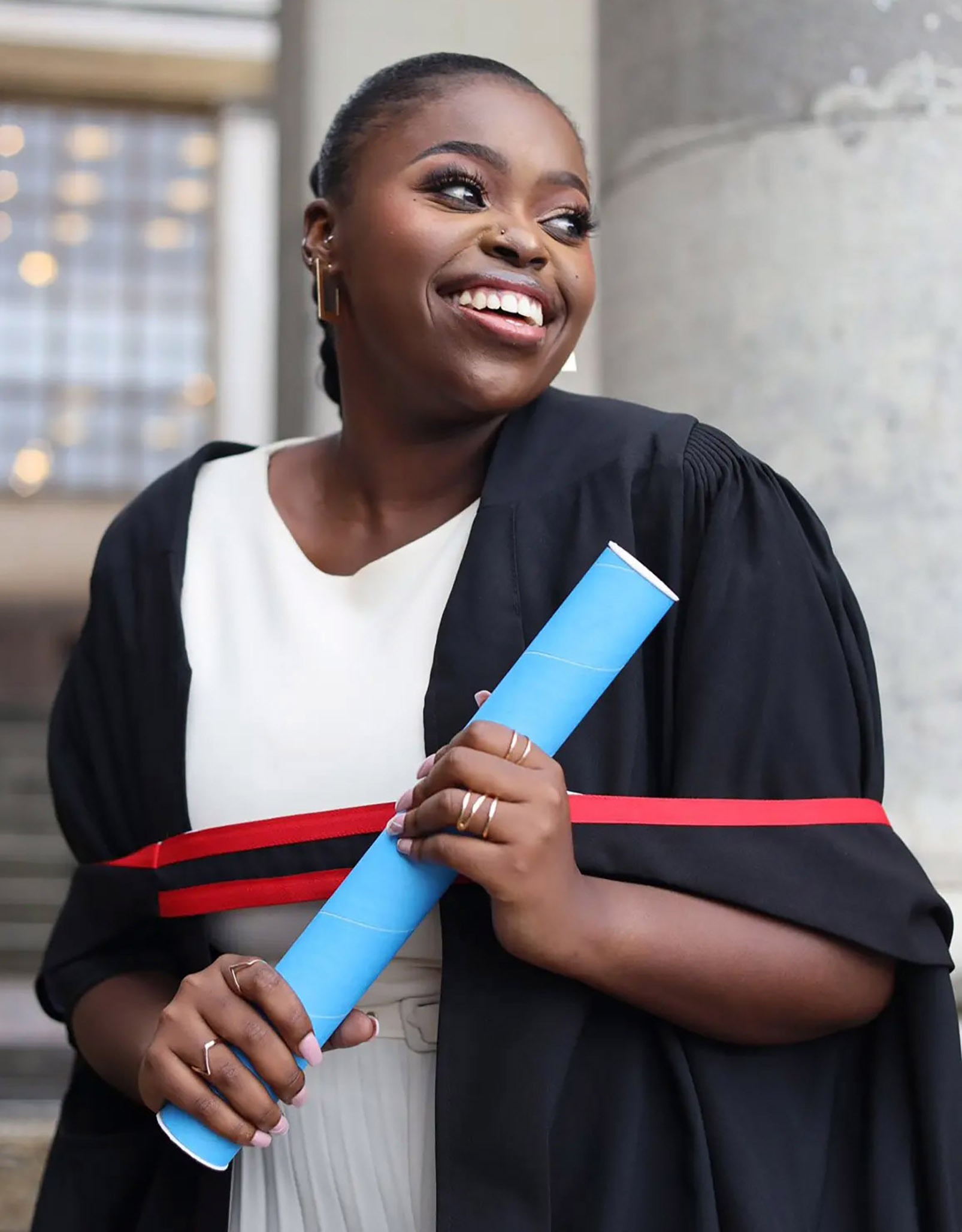 It’s all about love and science for award-winning doctor cutting her teeth in Bara’s bustling trauma unit
