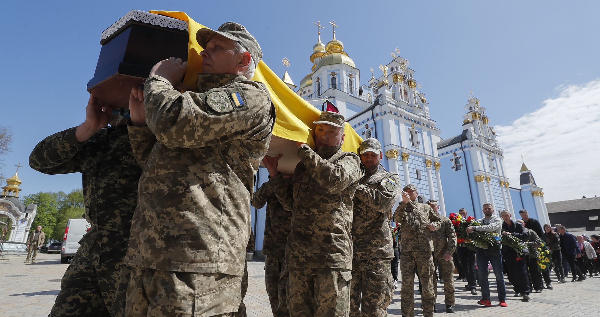 US spells out its weapons training in Germany; EU proposes ban on Russian crude oil