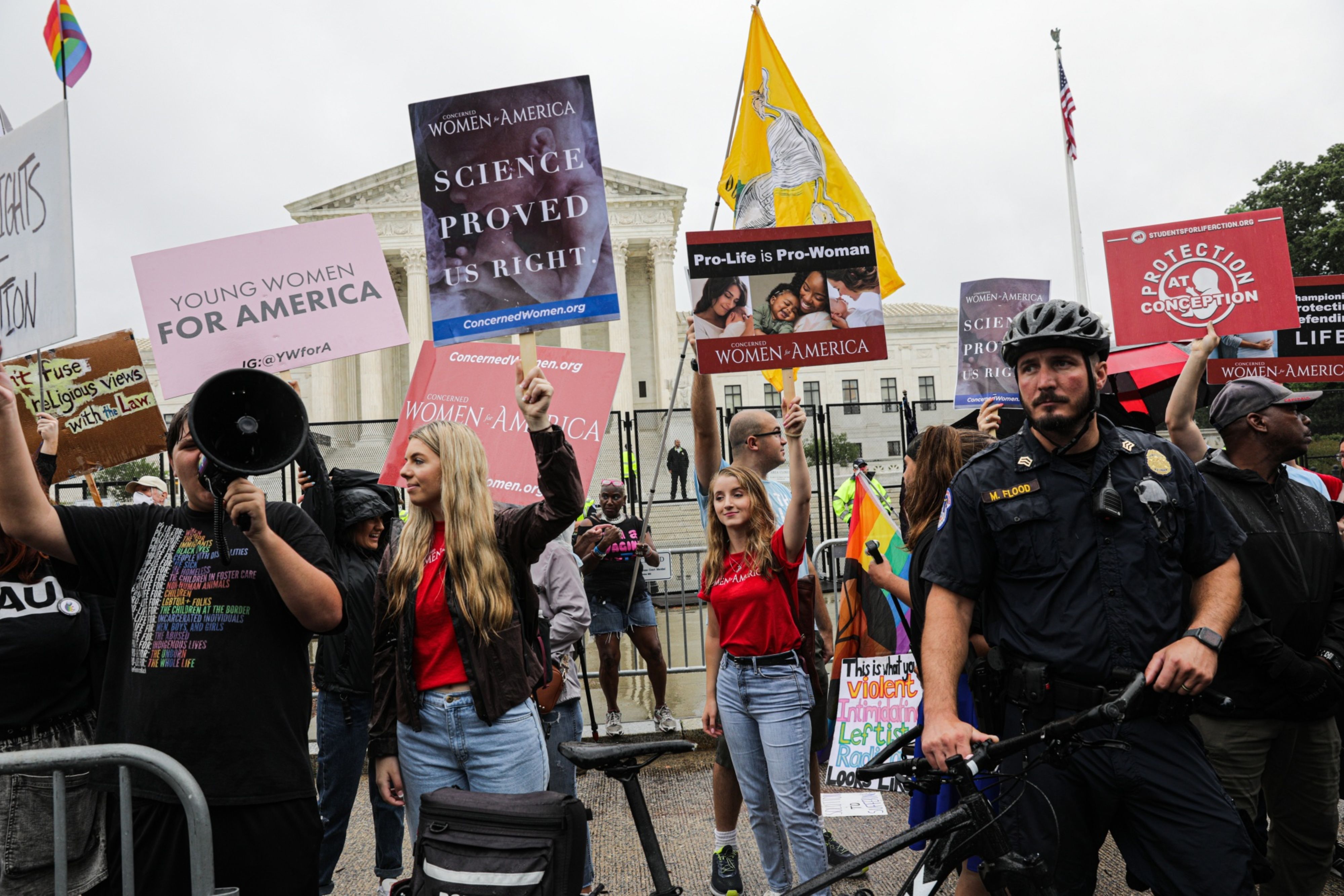 Supreme Court Overturns Roe v. Wade Abortion-Rights Ruling