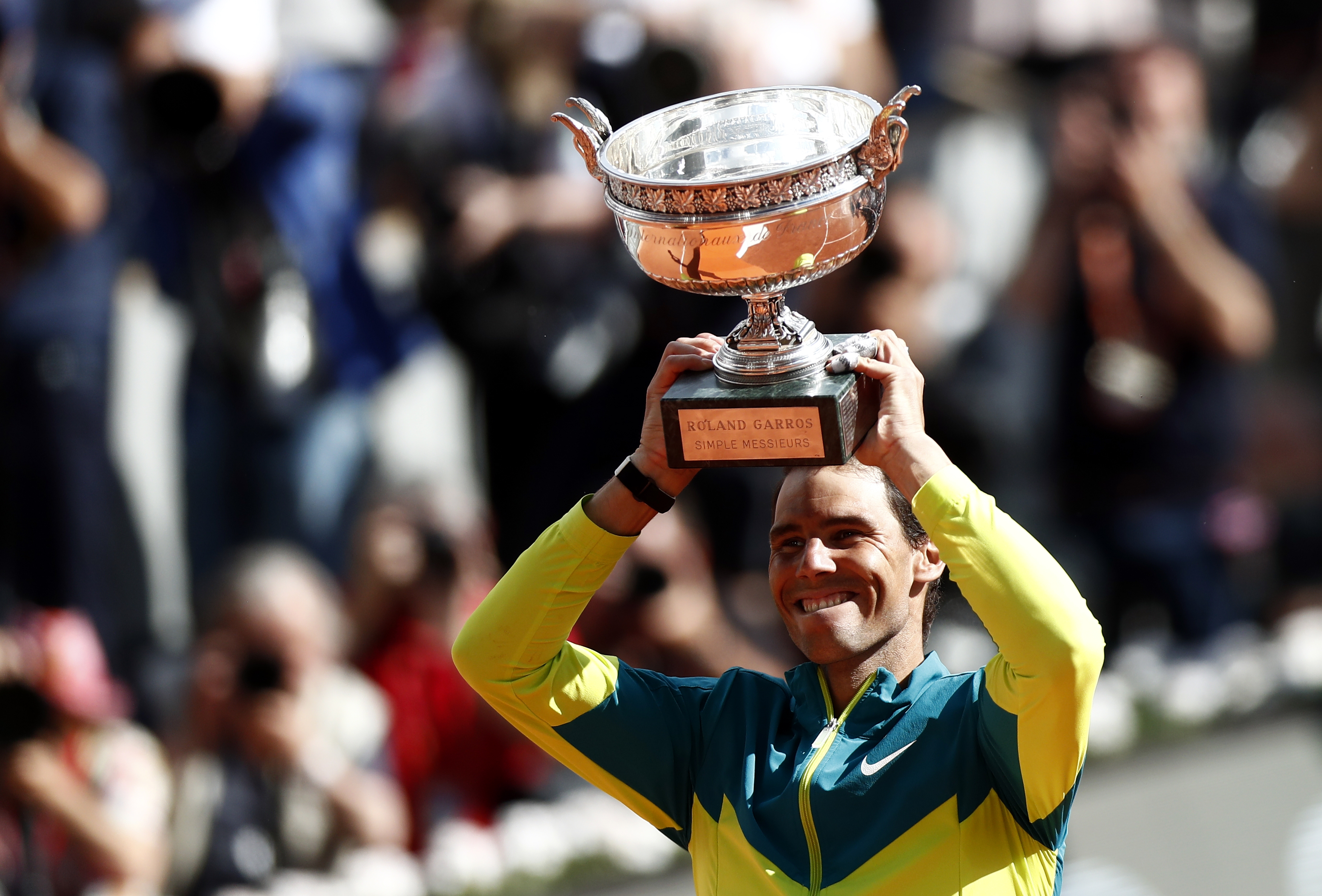Rafa destroys Ruud to win 14th French Open title