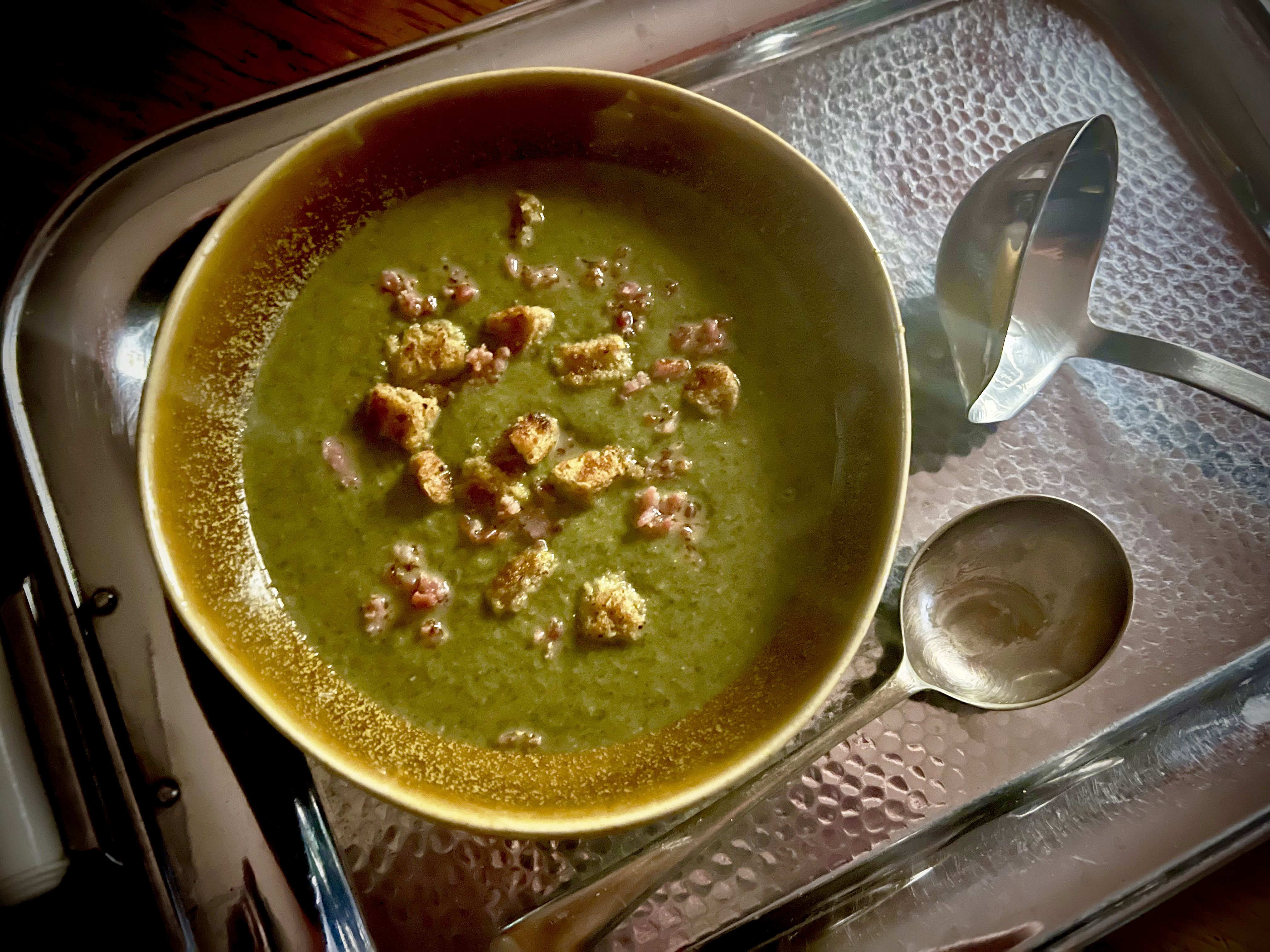 Super Tuesday: Spinach and bacon soup
