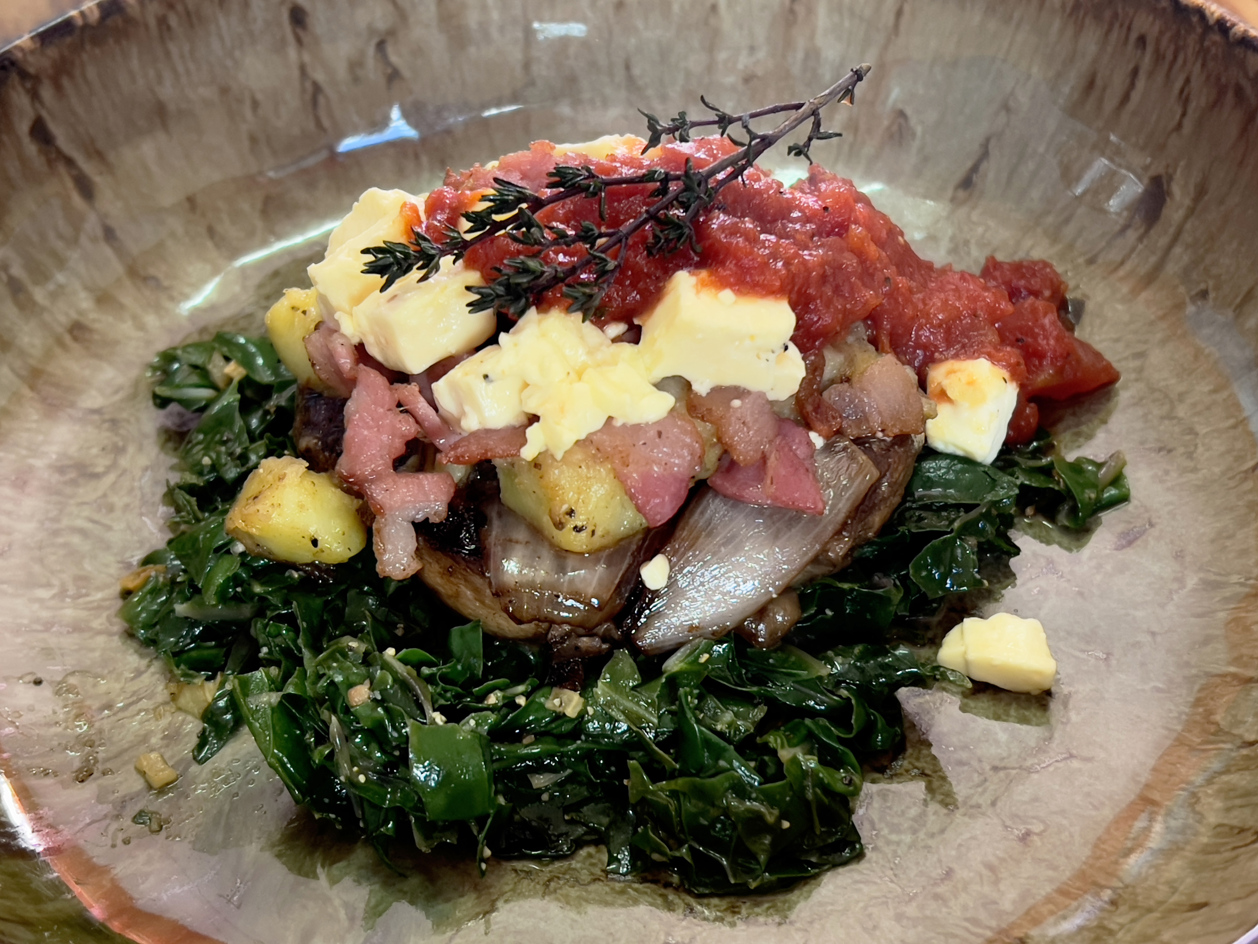 Lekker Brekker Monday: Loaded breakfast mushrooms