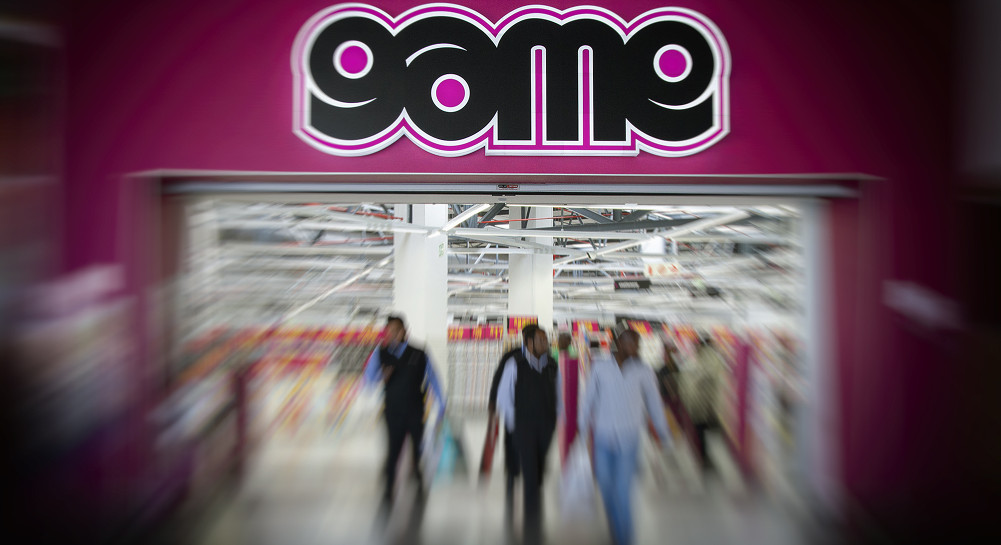 Love was once a Game store