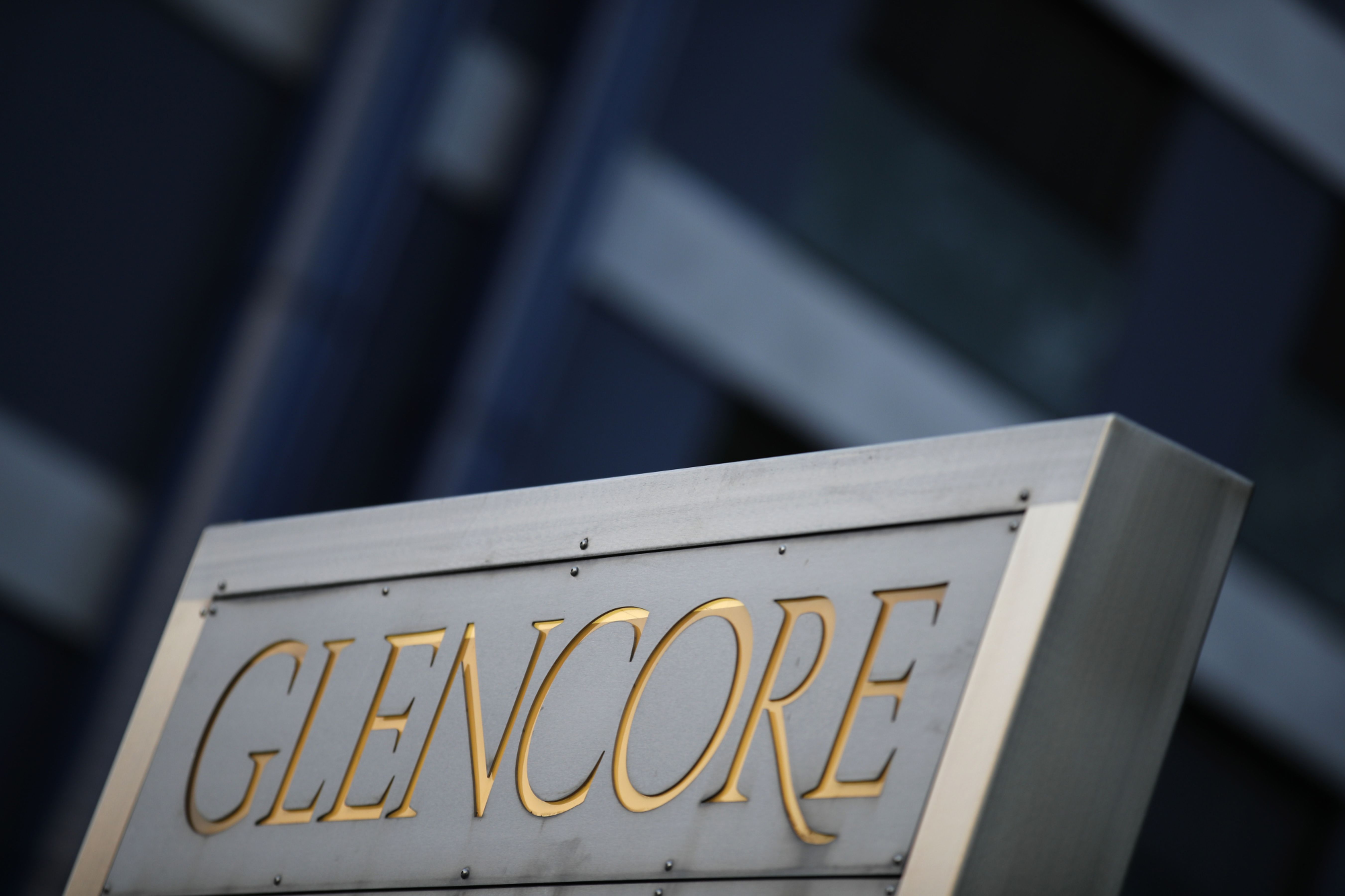 Glencore Plc Announces $1 Billion Share Buyback Days After Probe