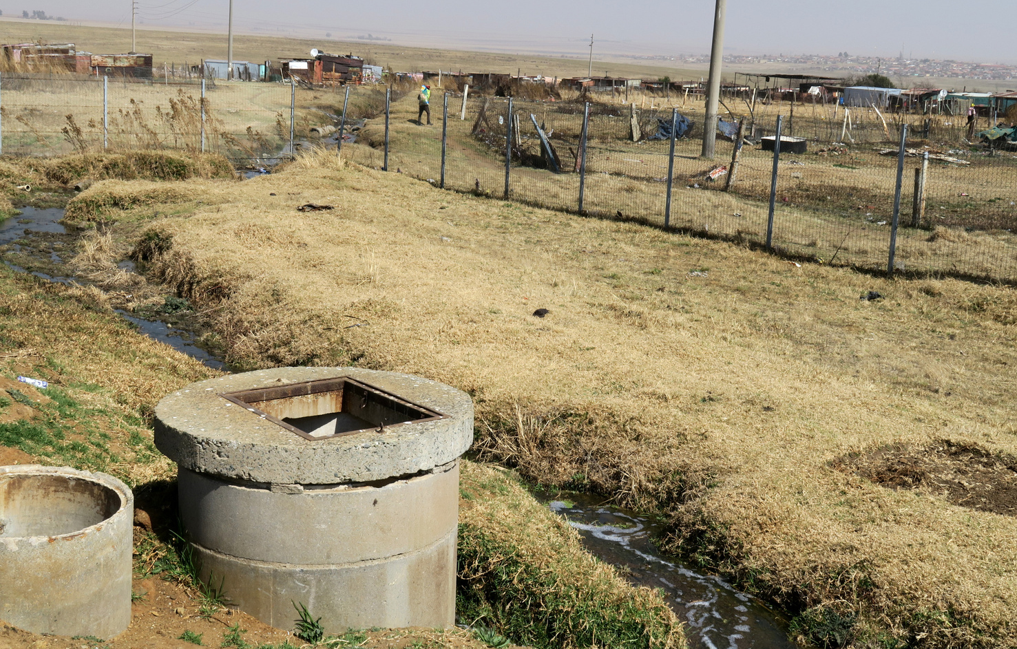 Sewage continually draining into Vaal Dam as overburdened, underserviced water treatment plants fail