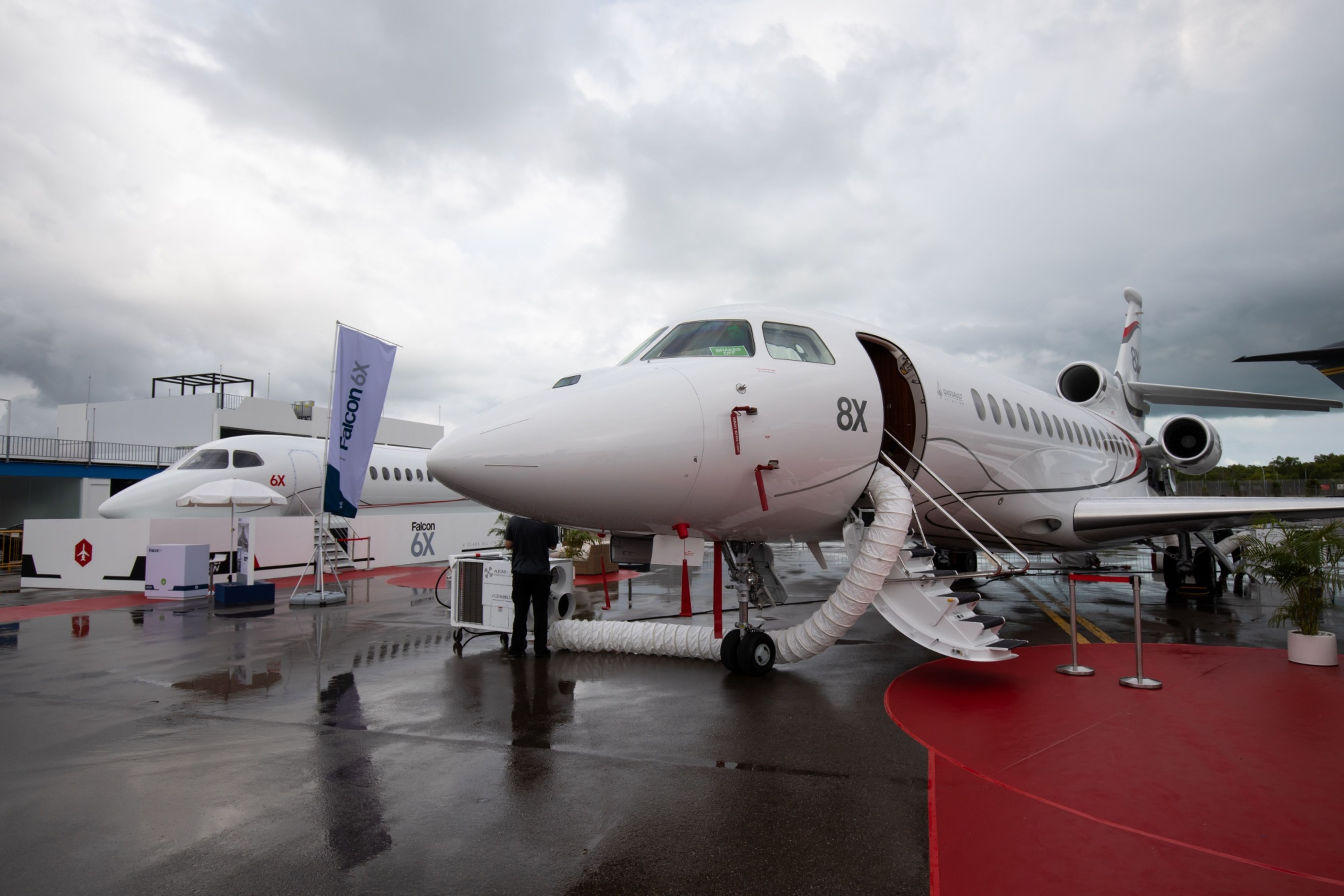 Aircraft Displays And Exhibits At The Singapore Airshow