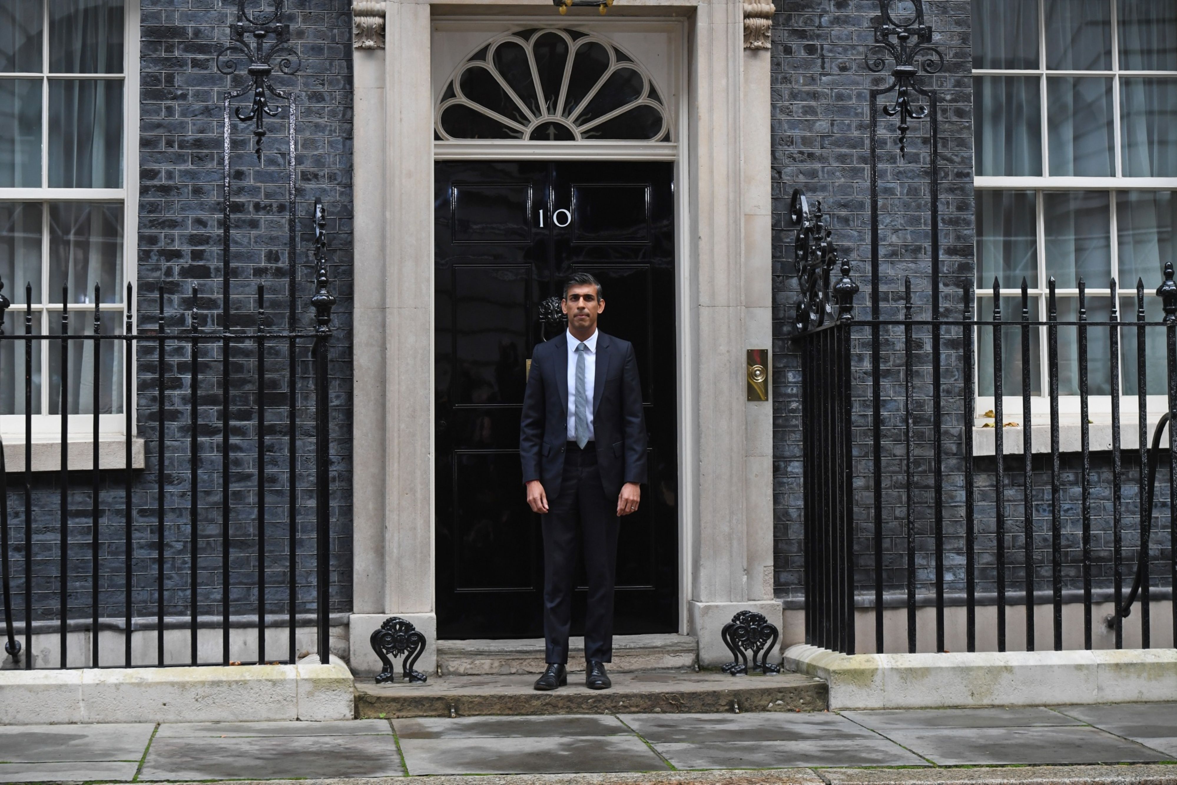 Rishi Sunak Becomes New UK Prime Minister