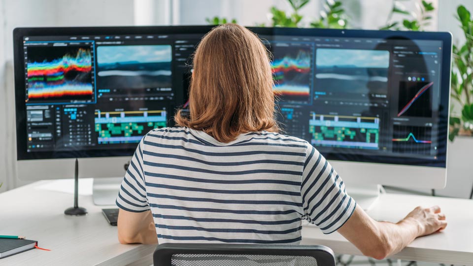 Wrike, the only project management tool that integrates directly into Adobe.
