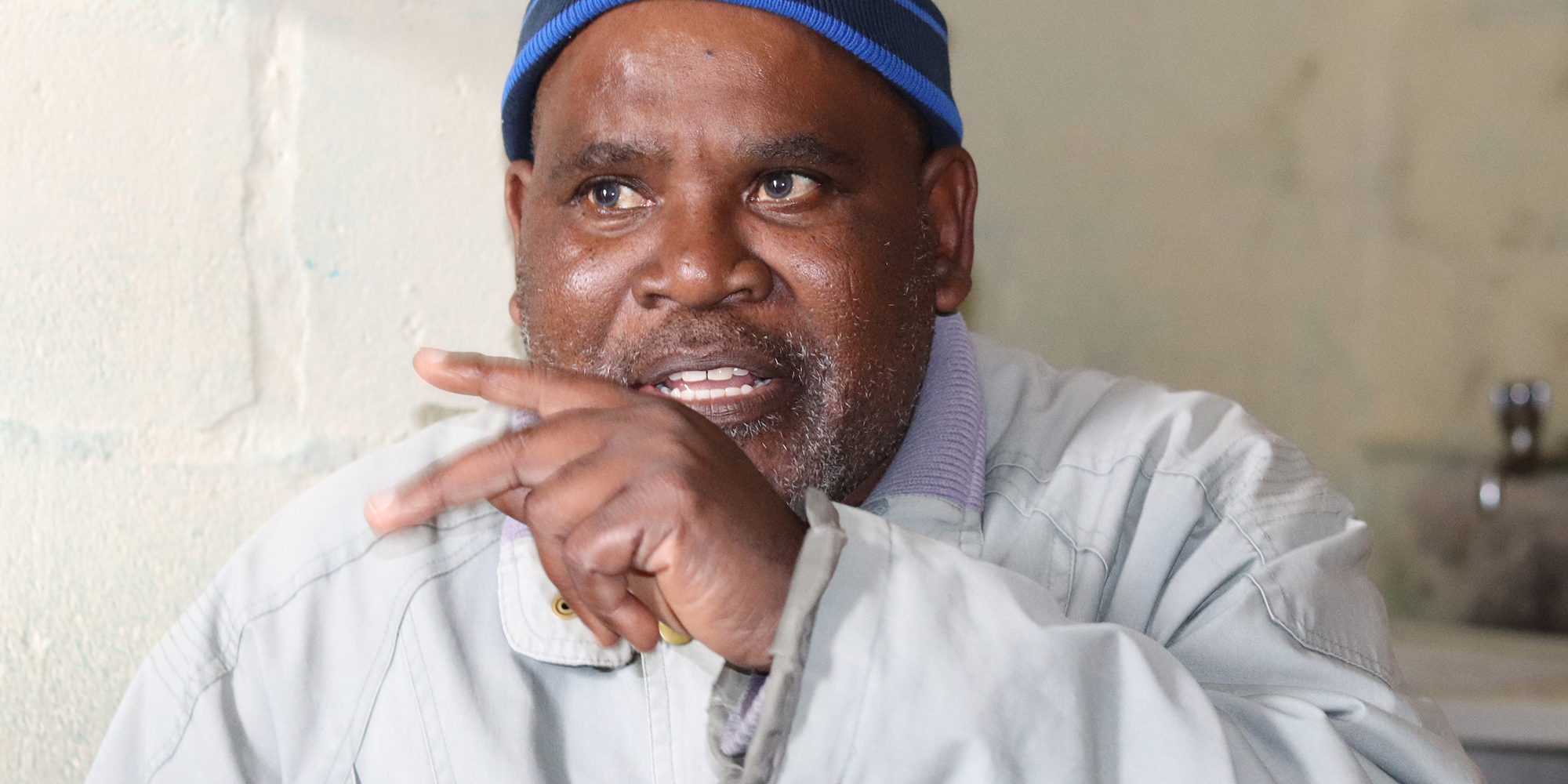 Traumatised Vrygrond residents turn to God after nine killed in battle between gangsters and taxi drivers