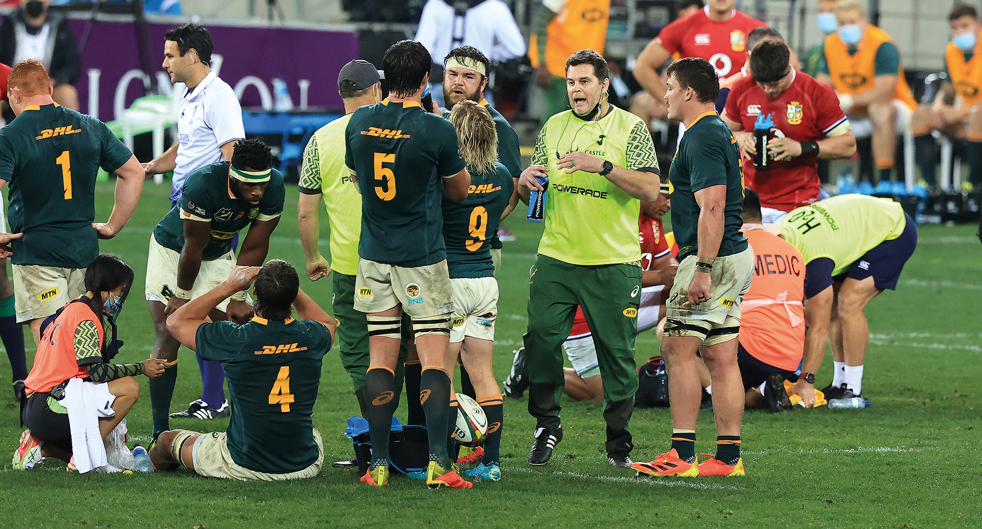 Stop-start: Are water breaks diluting rugby's match pace?