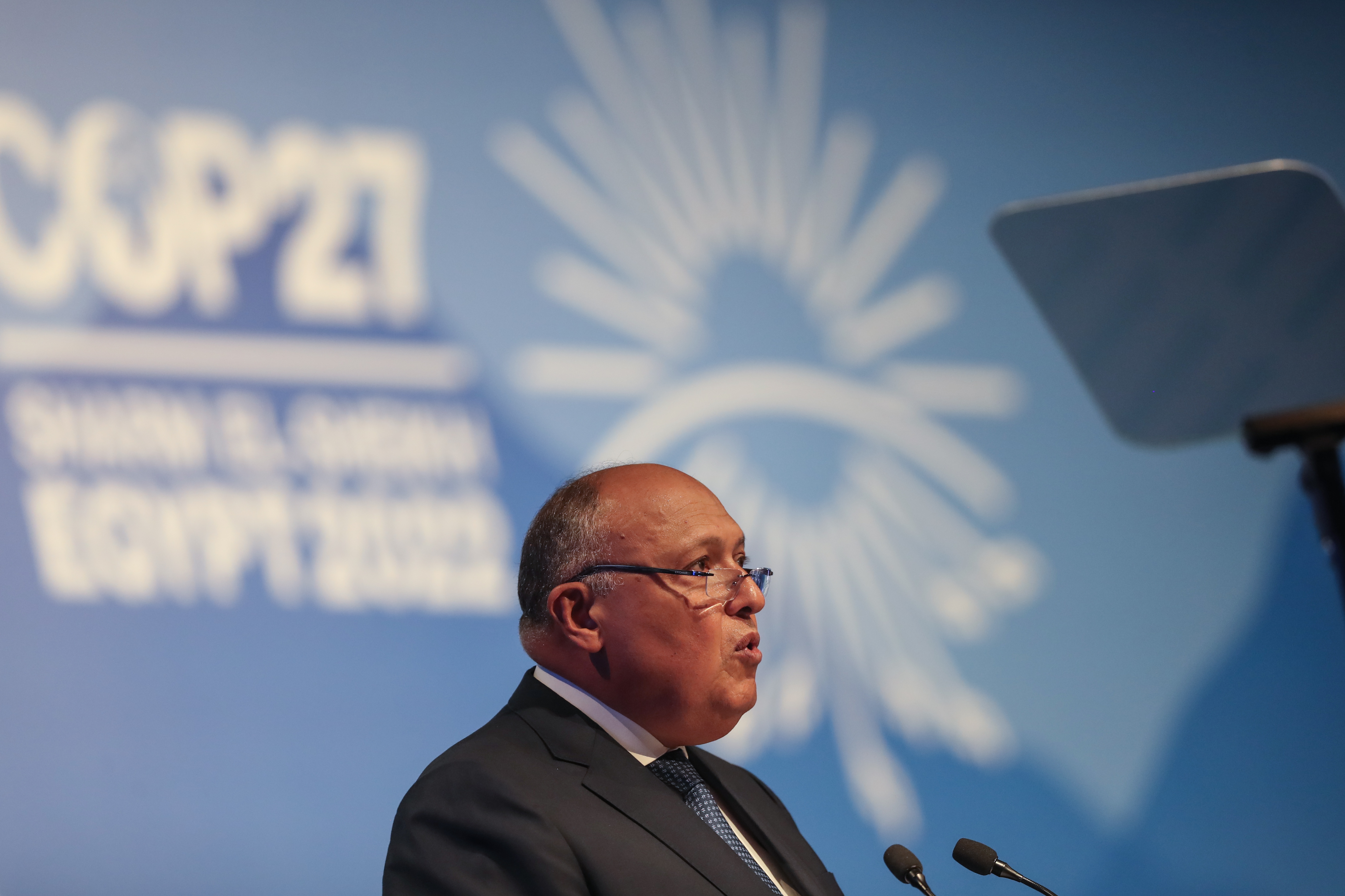 COP27 draft climate deal retains 1.5C limit, but many issues unresolved