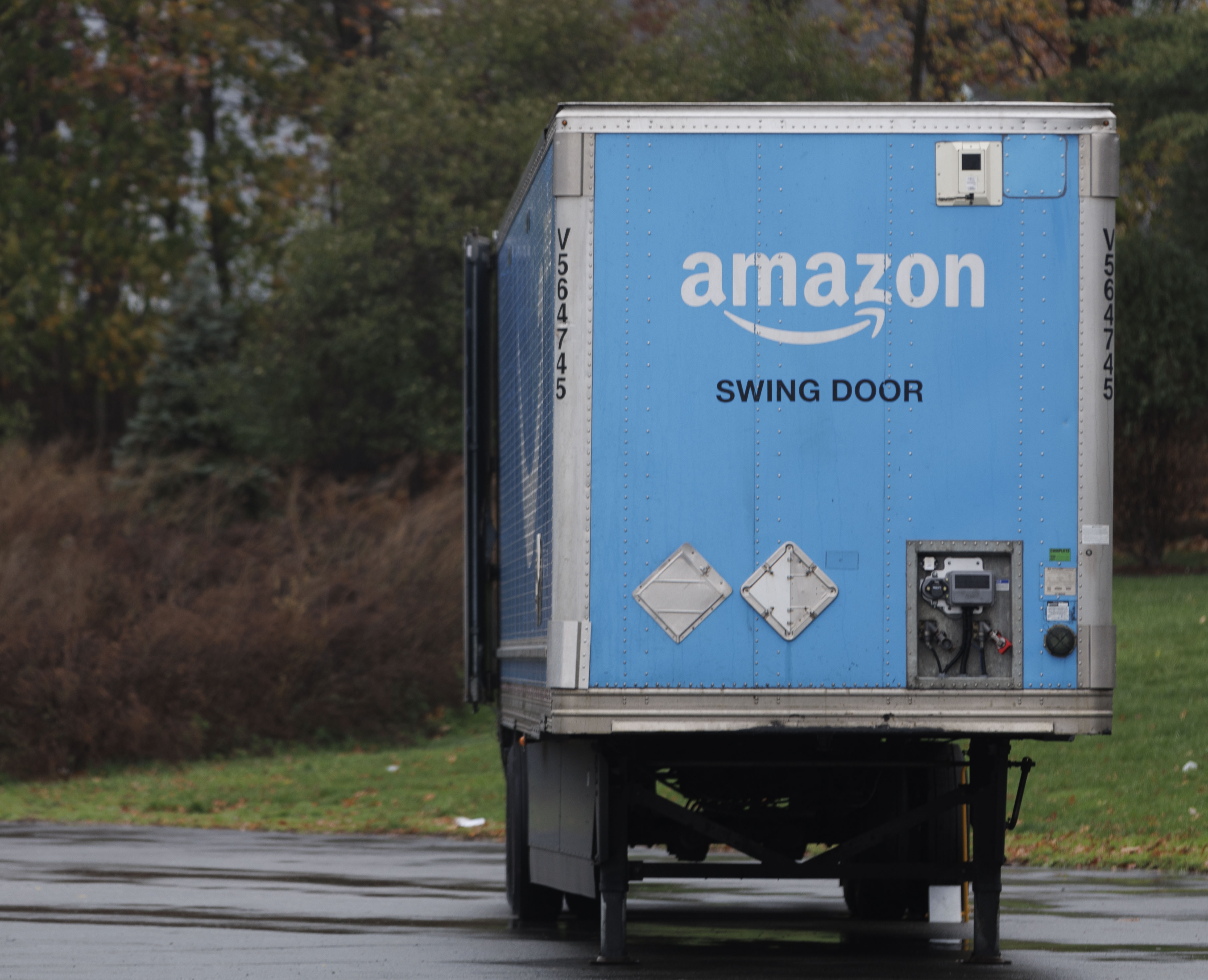 Amazon warehouse in Massachusetts