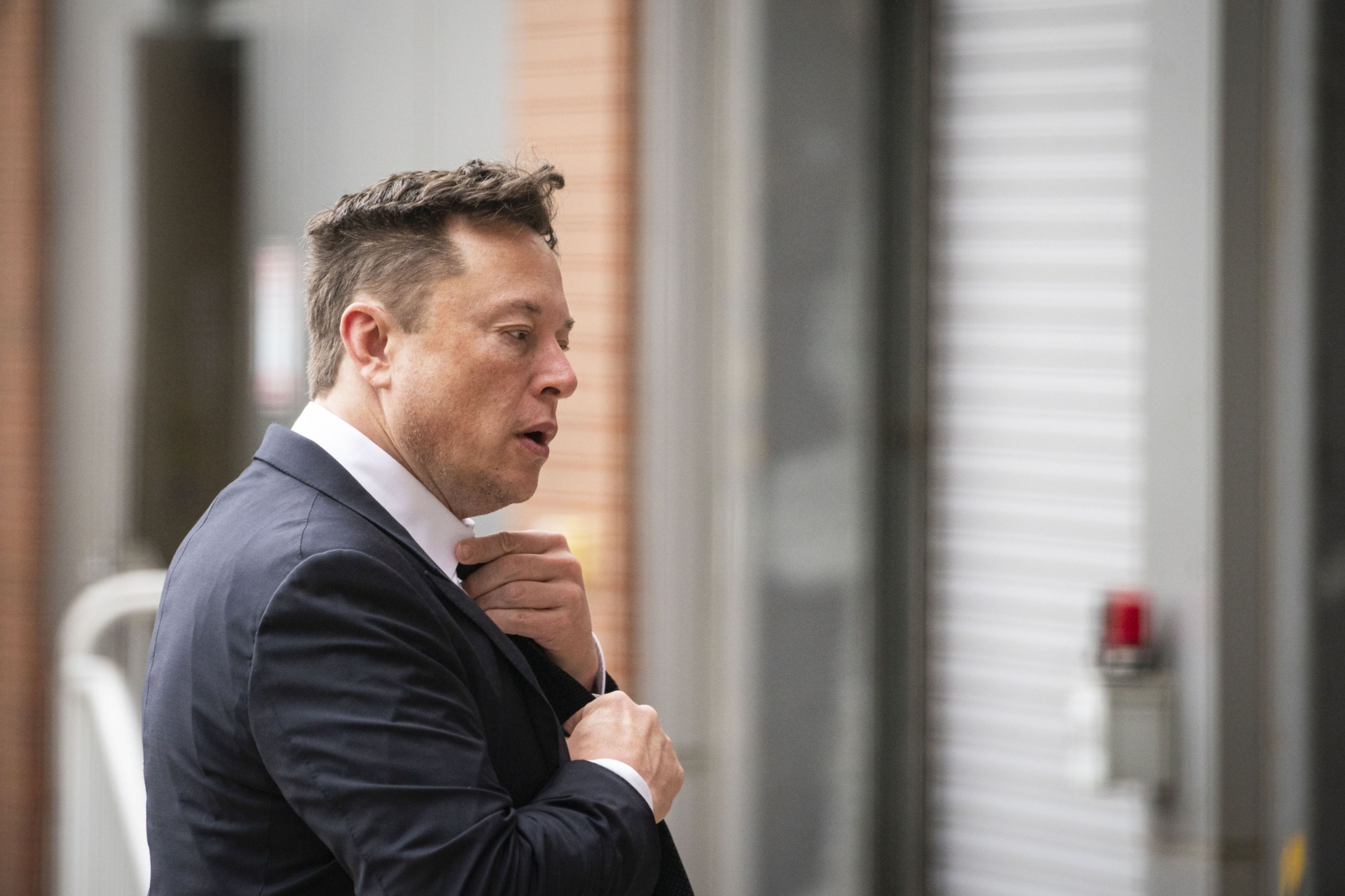 Elon Musk steps up purge of Twitter engineers who criticise him