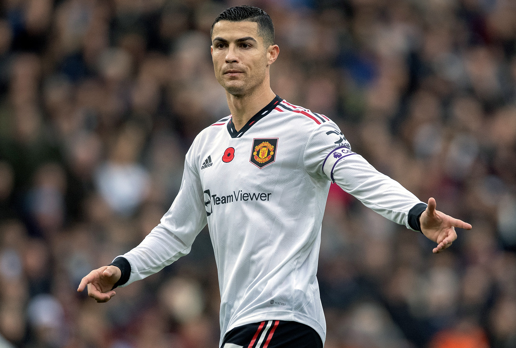 ‘I feel betrayed’ — Ronaldo accuses Manchester United of forcing him off the team