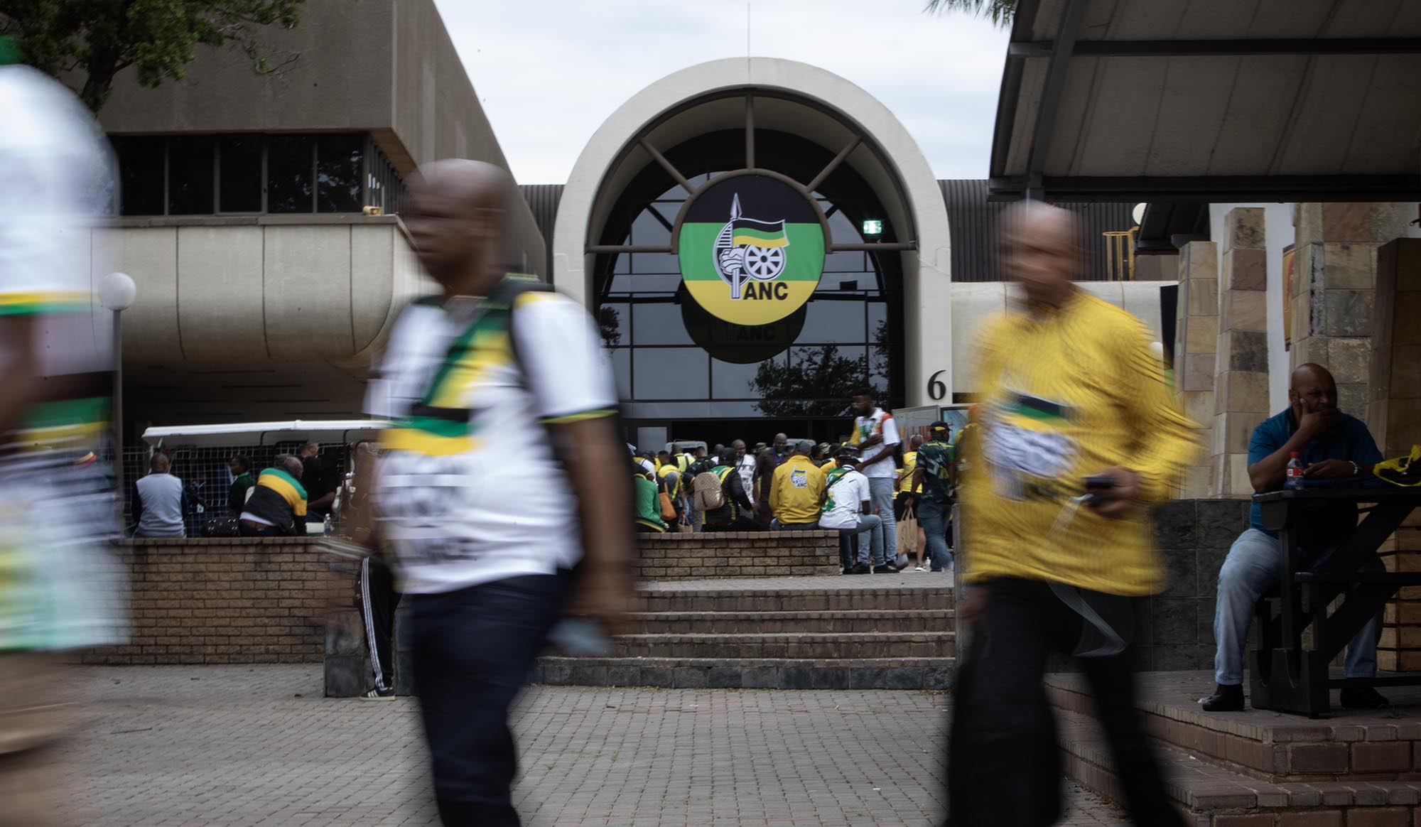Reporter’s Notebook: Corralled media, accreditation messiness – the not-the-ANC conference 