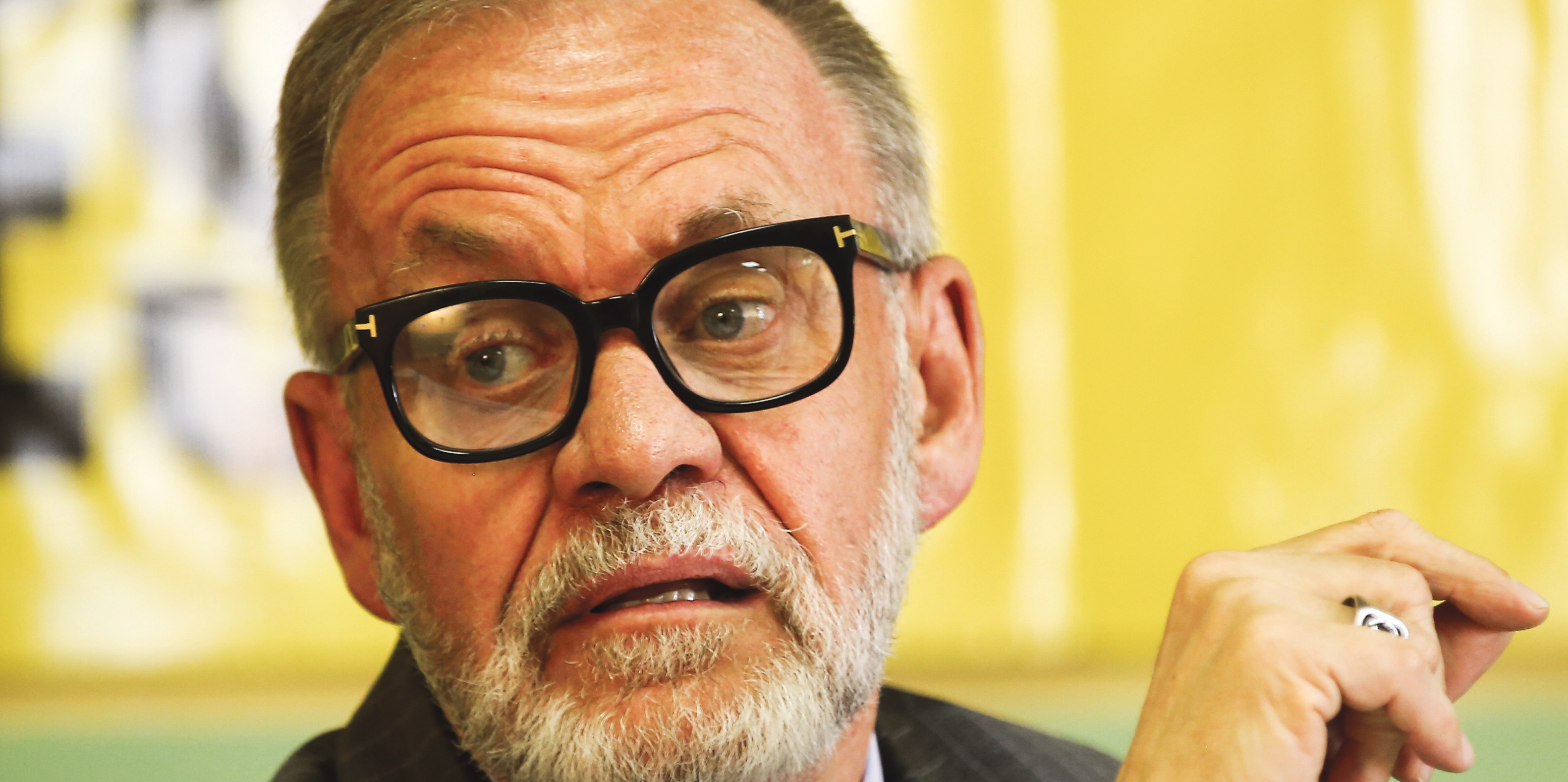 Carl Niehaus, the sanctimonious con artist and mascot to corruption and incompetence