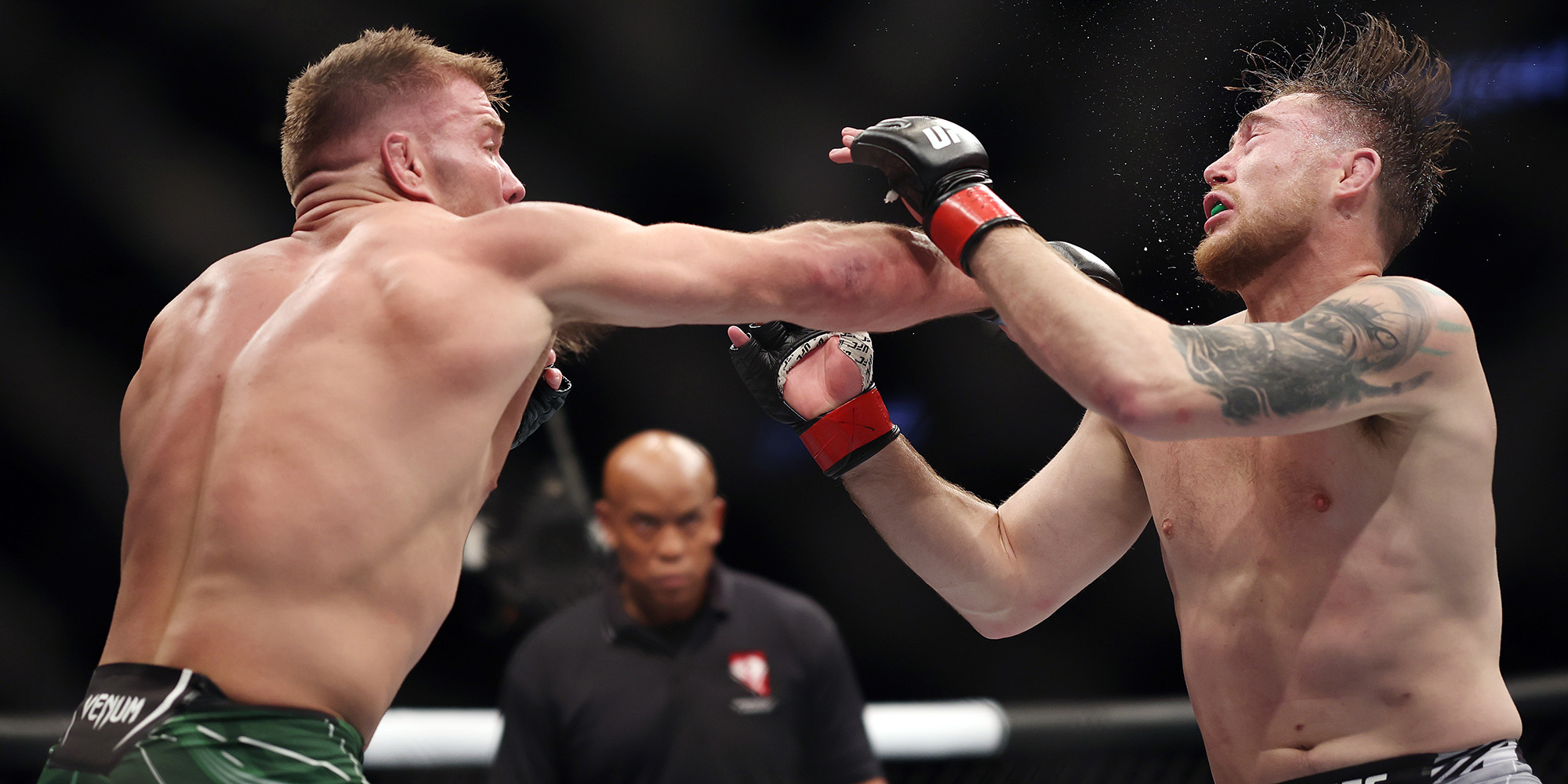 SA’s Dricus du Plessis and Cameron Saaiman claim victory at UFC 282 bouts in Vegas