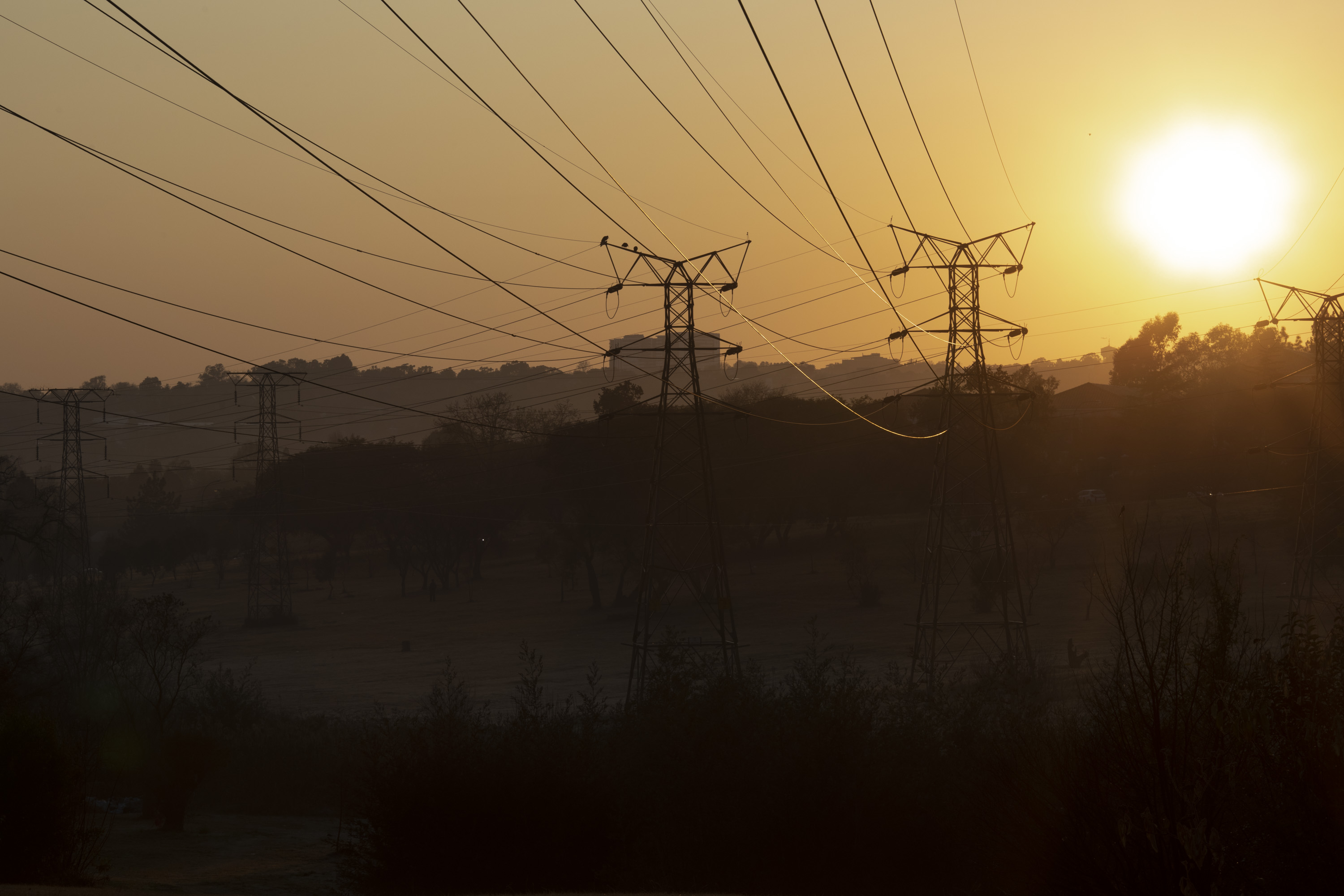 South African President Ramaphosa announces emergency measures for country's energy crisis