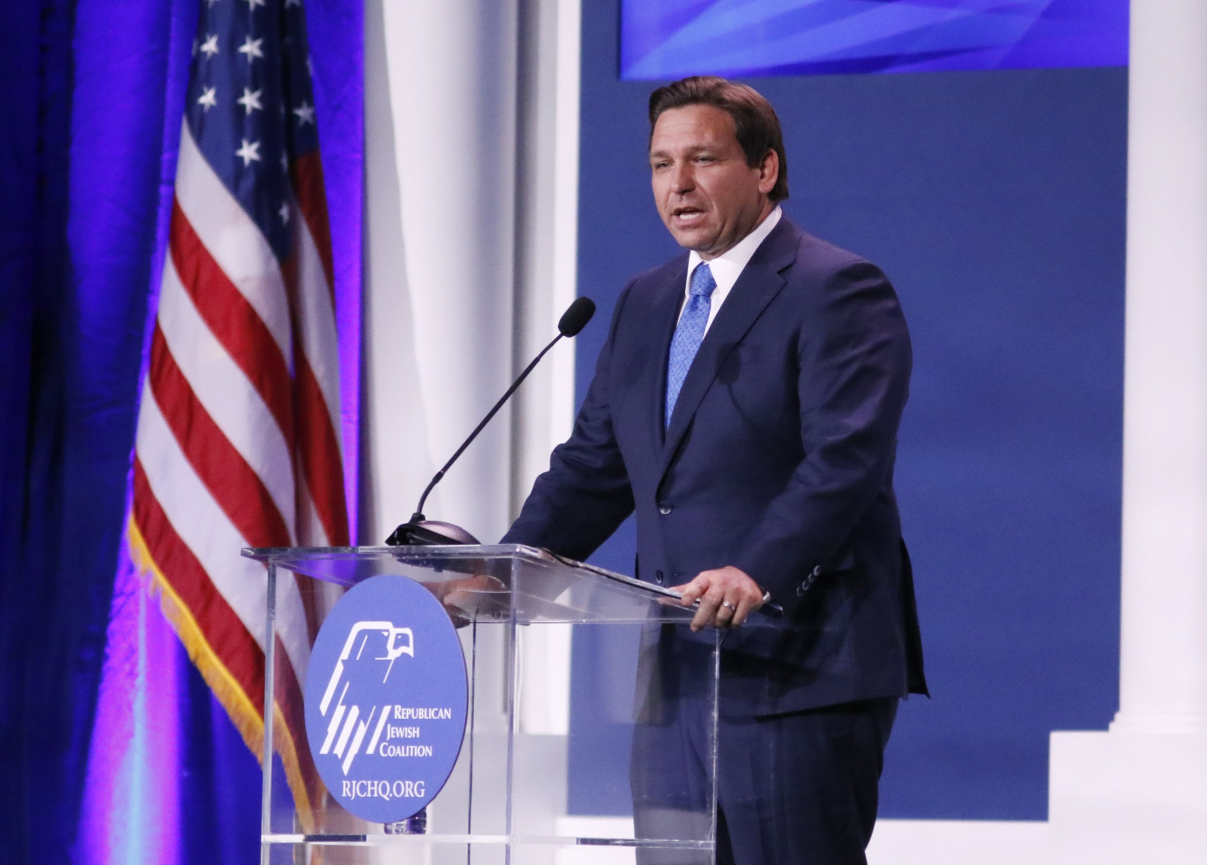 DeSantis chides Trump as Republicans’ 2024 presidential race heats up