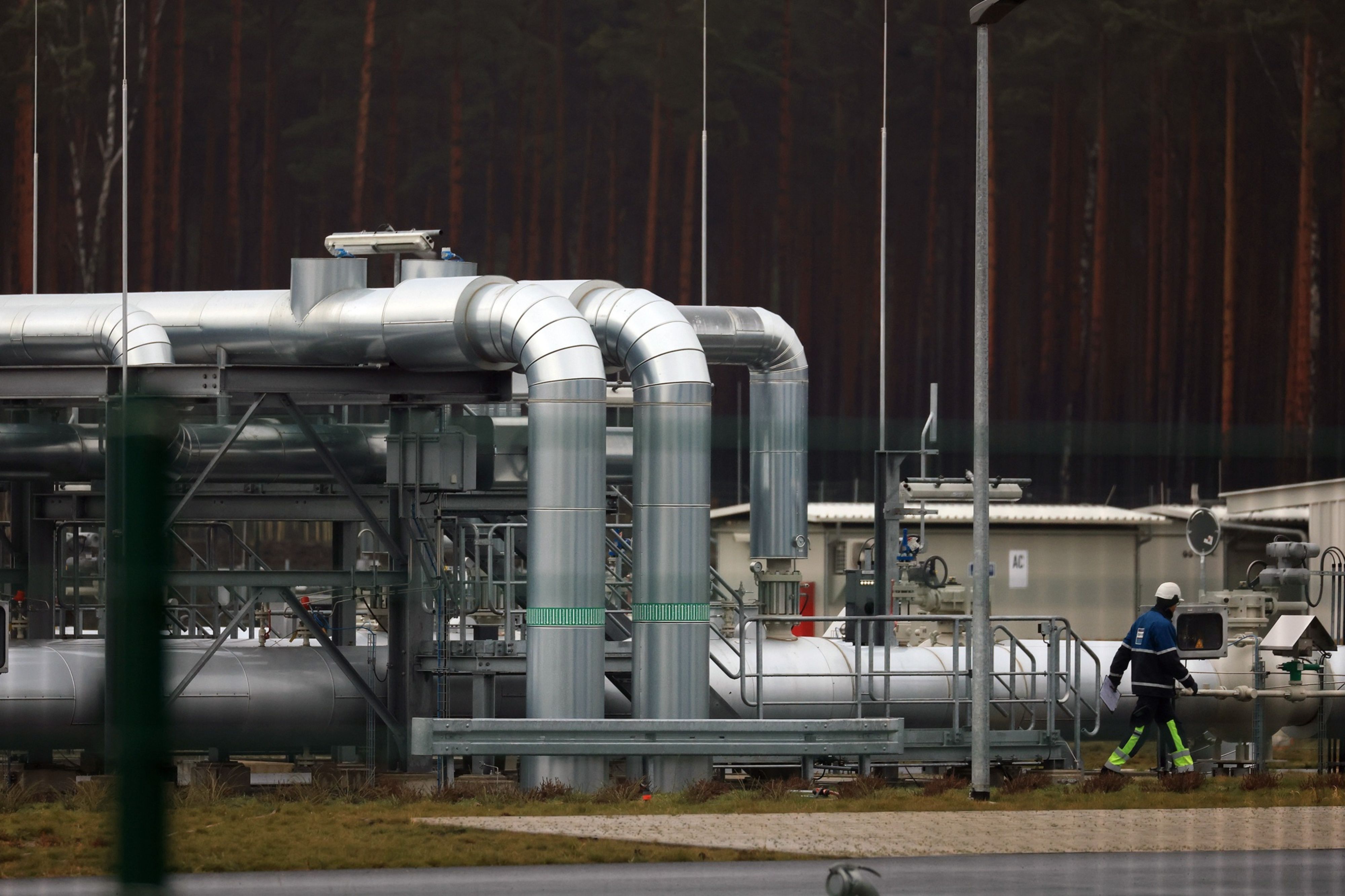 European Gas Falls Below €50 as Historic Energy Crisis Recedes