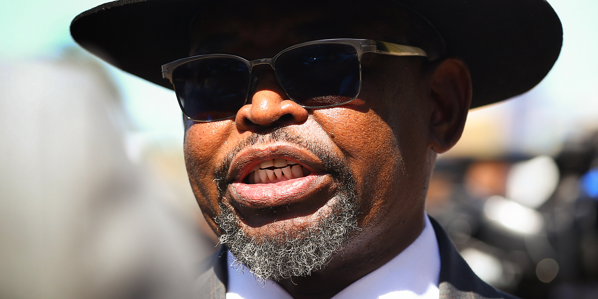 After the Bell: Is the appearance of honesty the best policy?