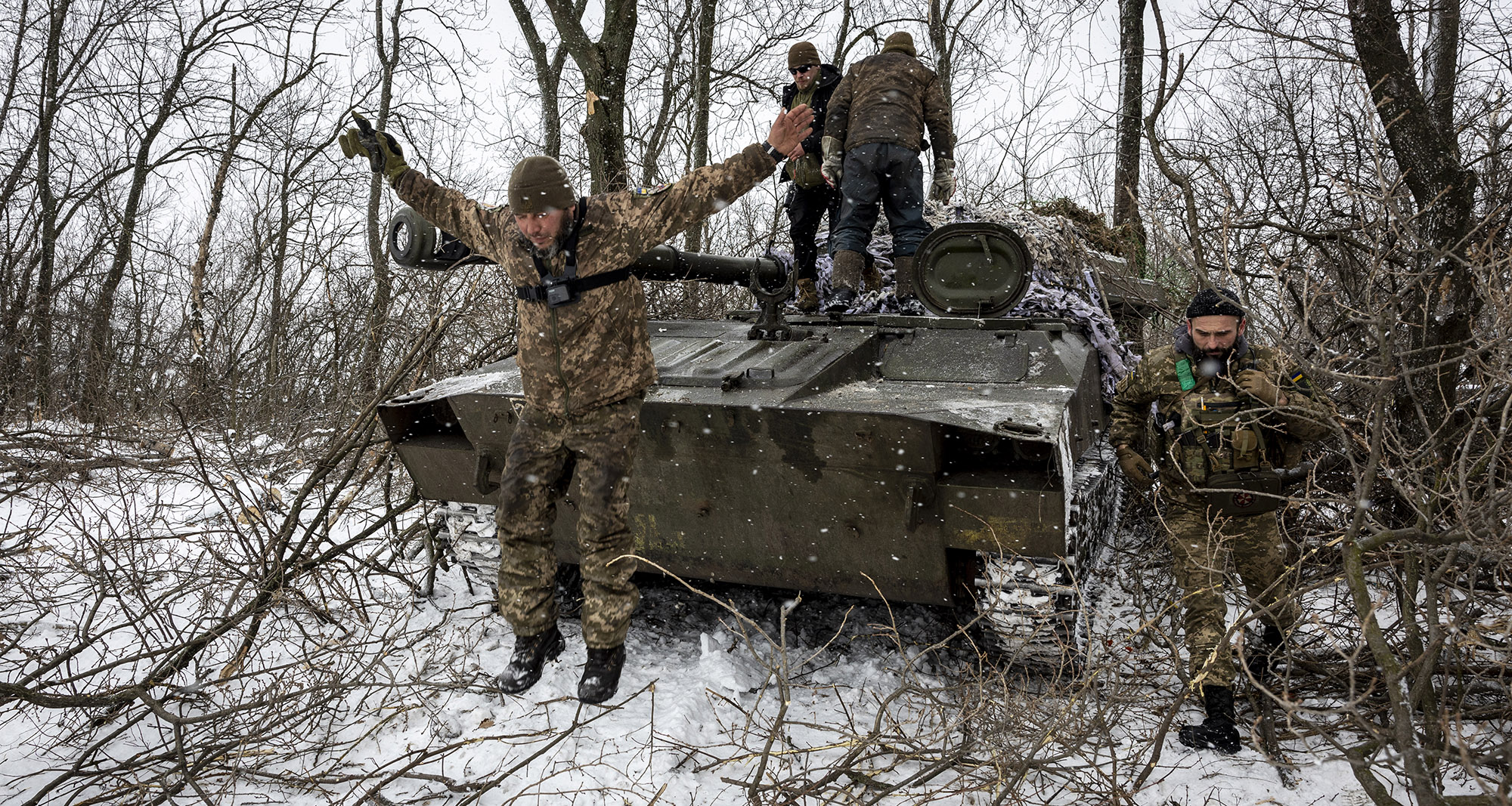 Ukraine's Zelensky: More than 1,100 Russian force members dead in less than a week in Bakhmut