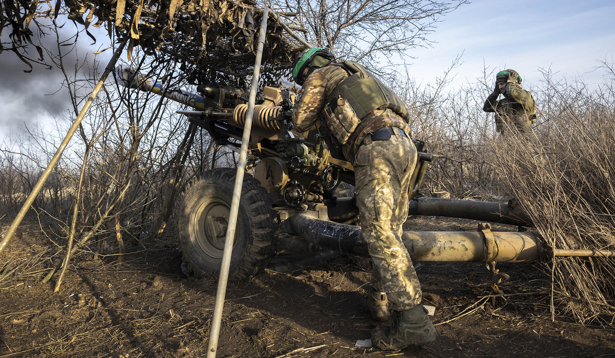 Ukraine fighter pilots in US for training evaluation; Bakhmut stalemate continues