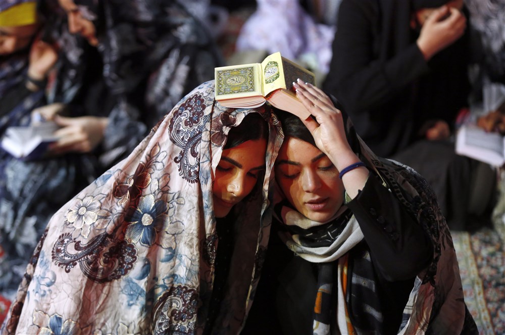 Laylat al-Qadr prayers during the holy fasting month of Ramadan in Iran, and more from around the world