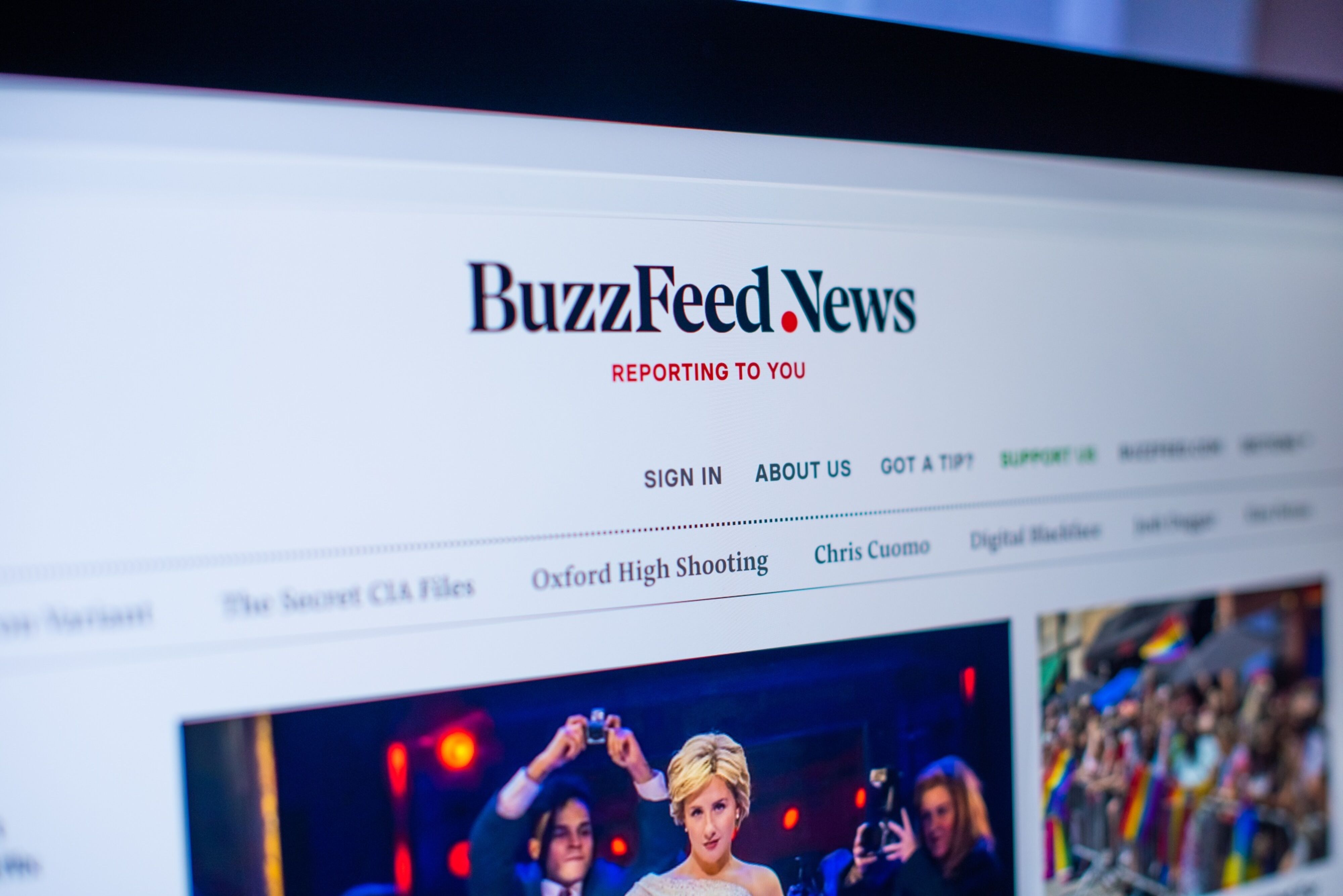 BuzzFeed Tumbles In Turbulent Debut For Digital Media