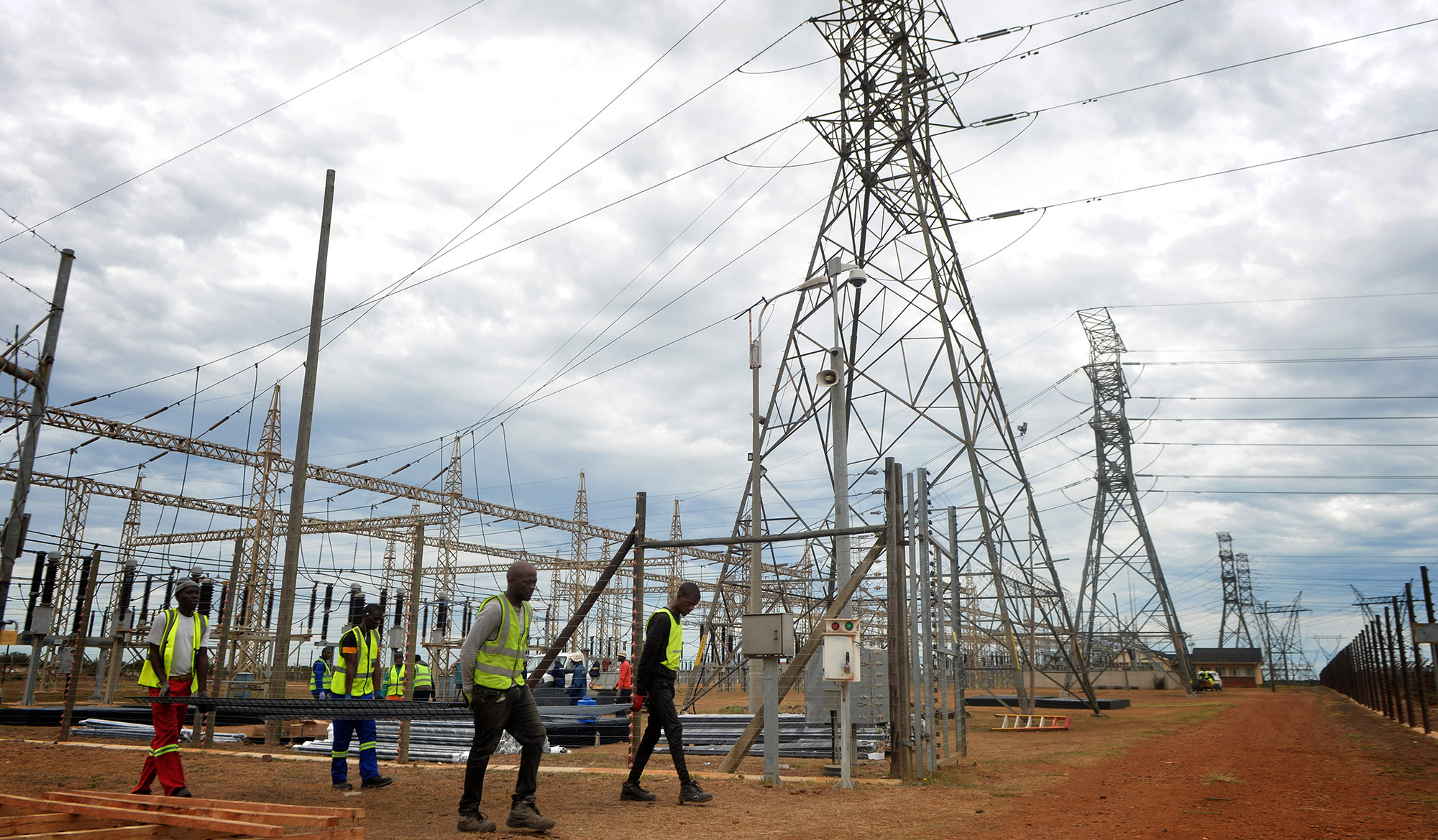 Nelson Mandela Bay hit by blackouts and lockouts as massive corruption probe starts