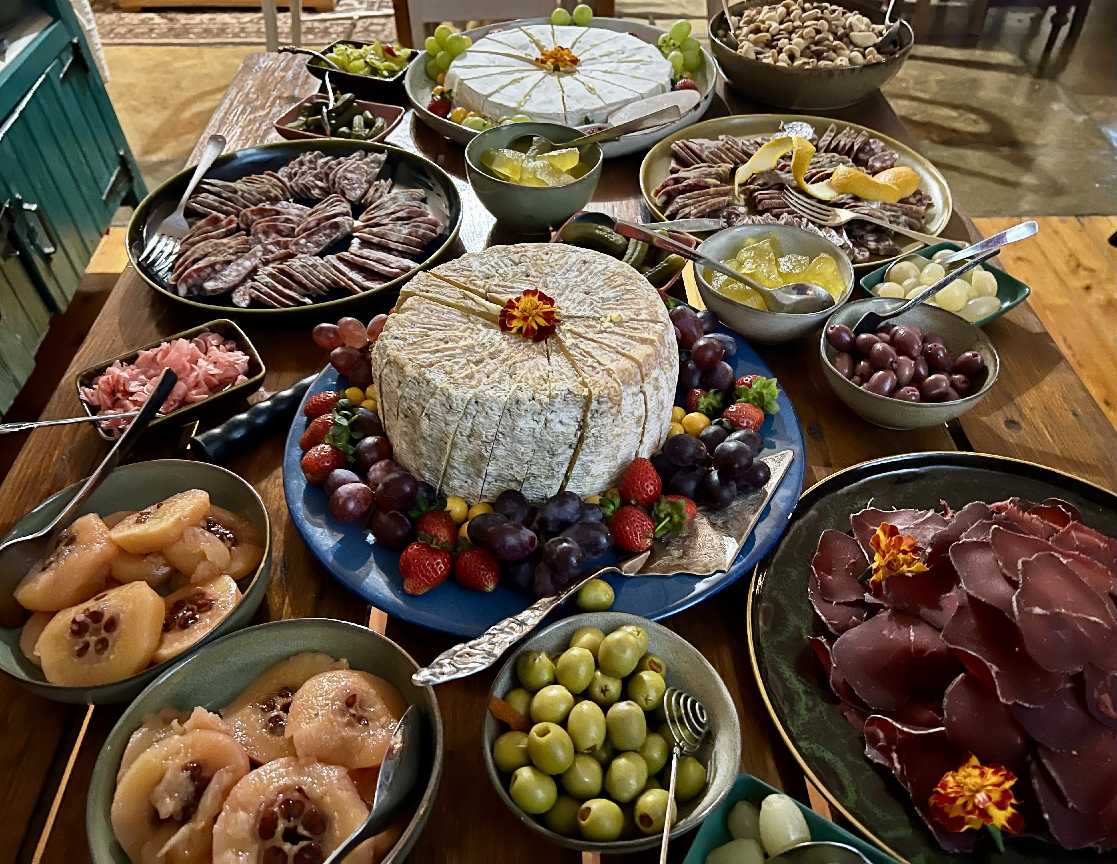 Wine, cheese and charcuterie with flair in the Deep Karoo