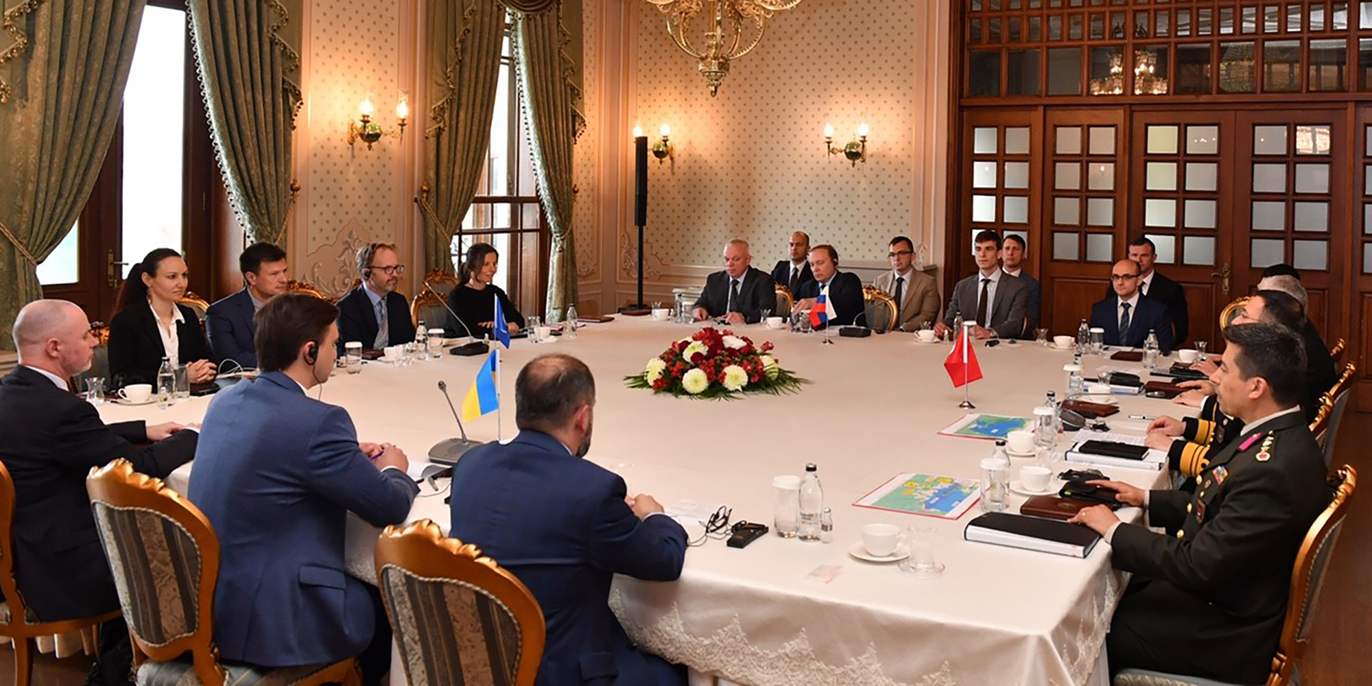 Black Sea grain deal talks start in Istanbul; Kyiv says Russian forces have retreated near Bakhmut