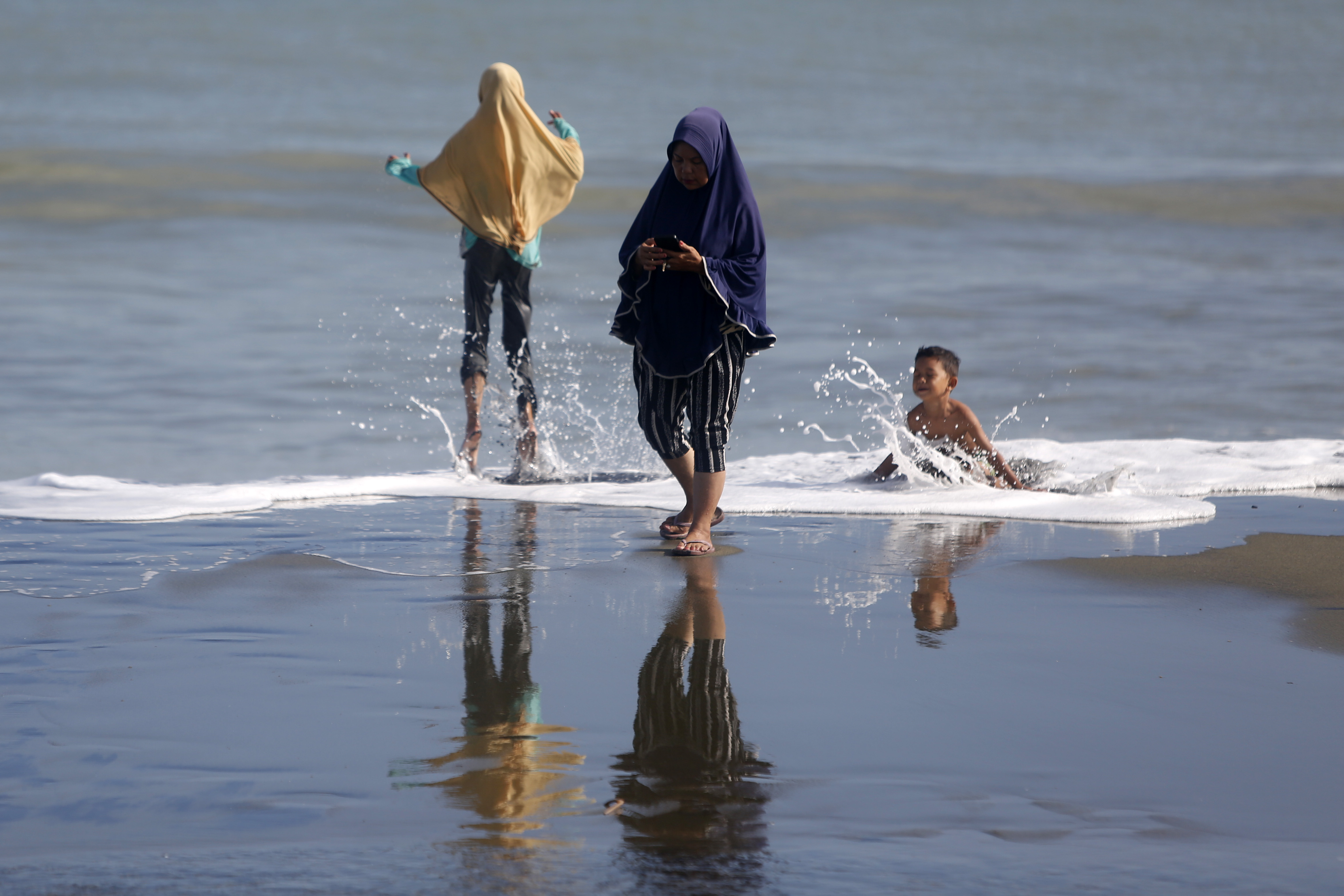 Heat wave caused by El Nino hits Banda Aceh